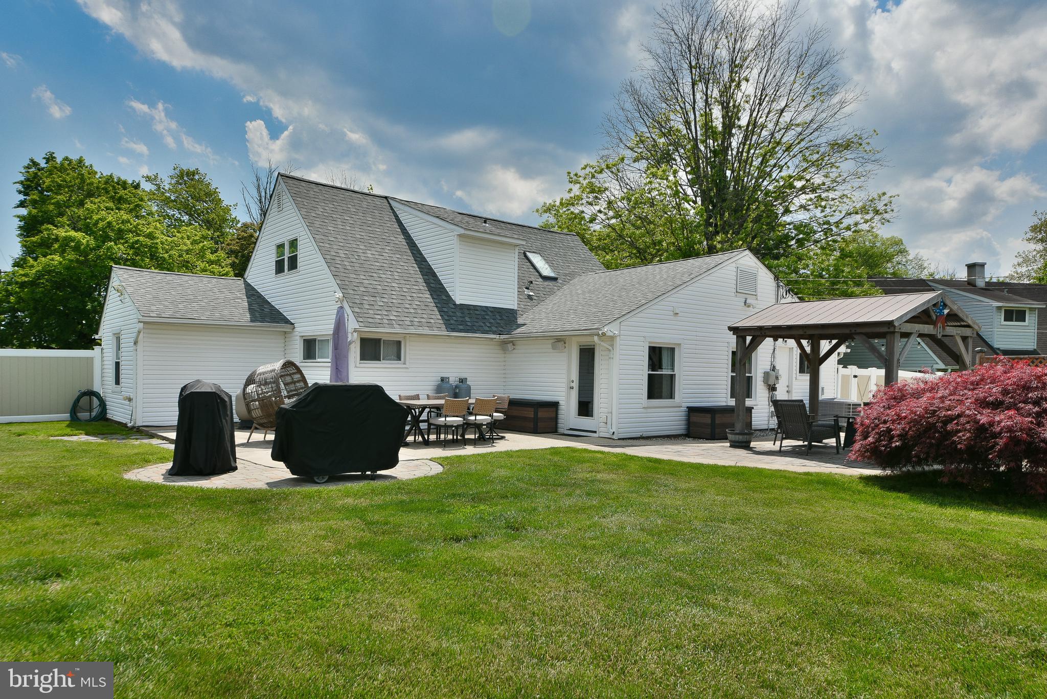 JUNIPER HILL - Residential