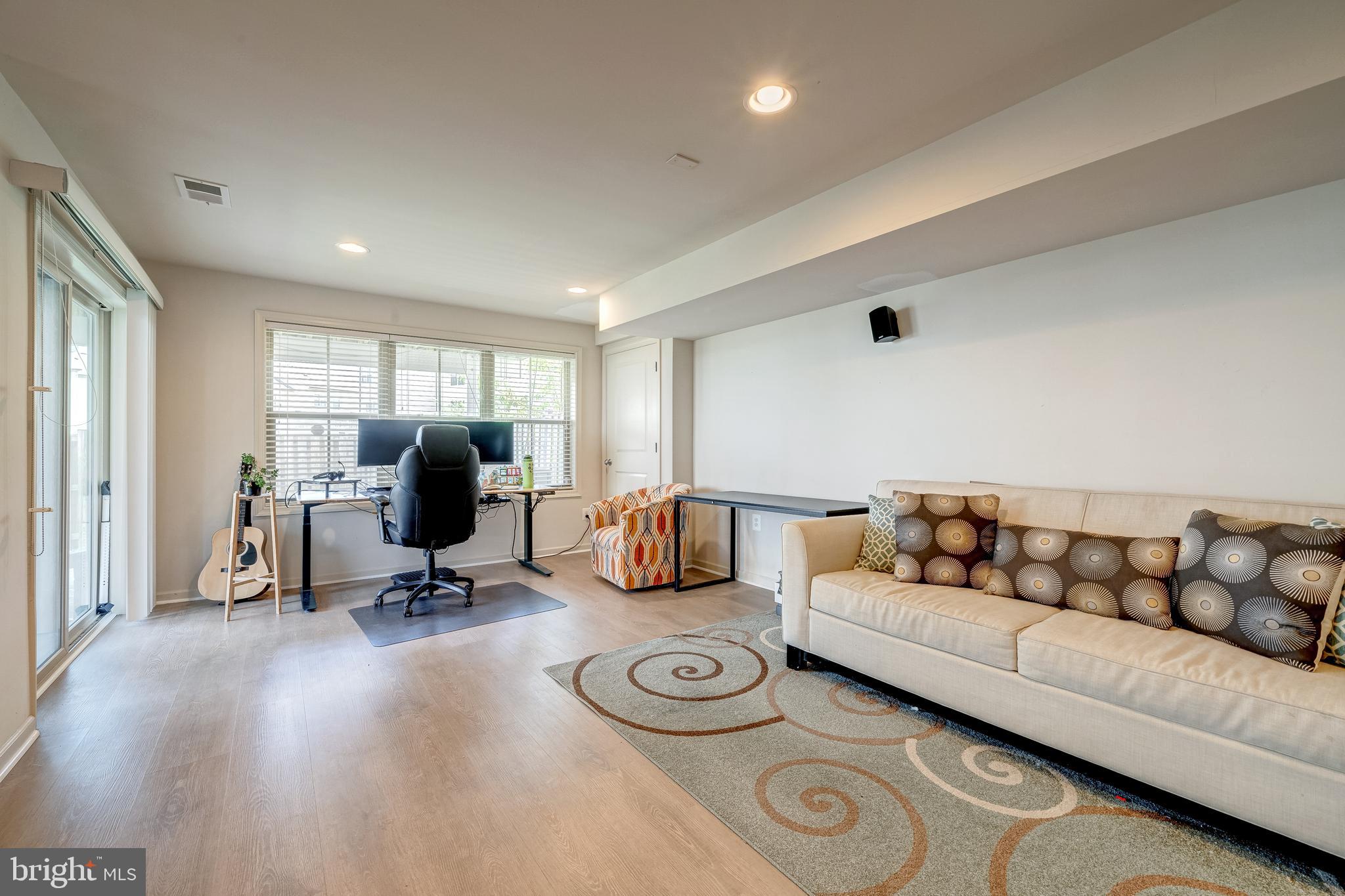 BRAMBLETON - Residential Lease