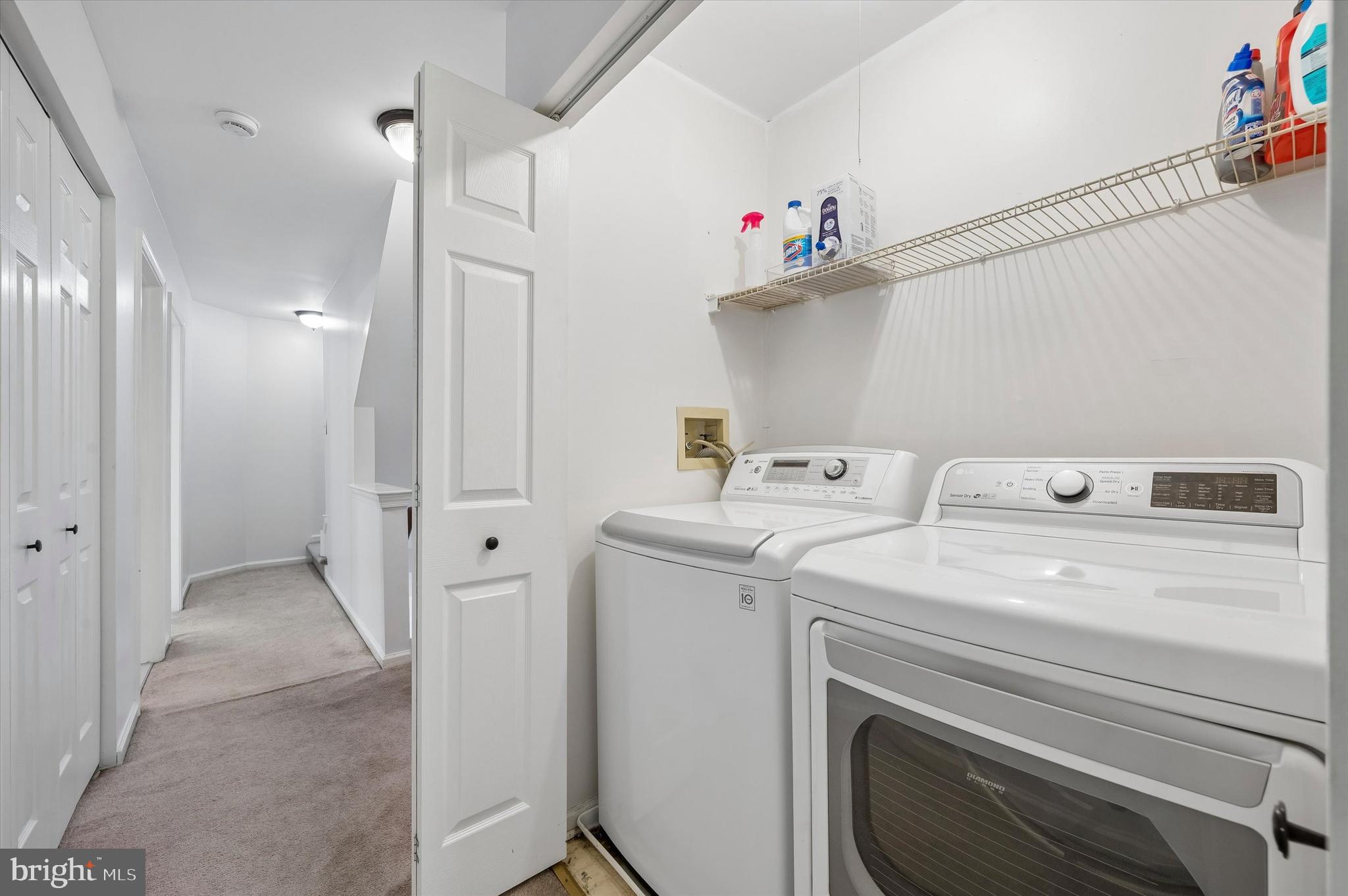 CANTERBURY WOODS - Residential