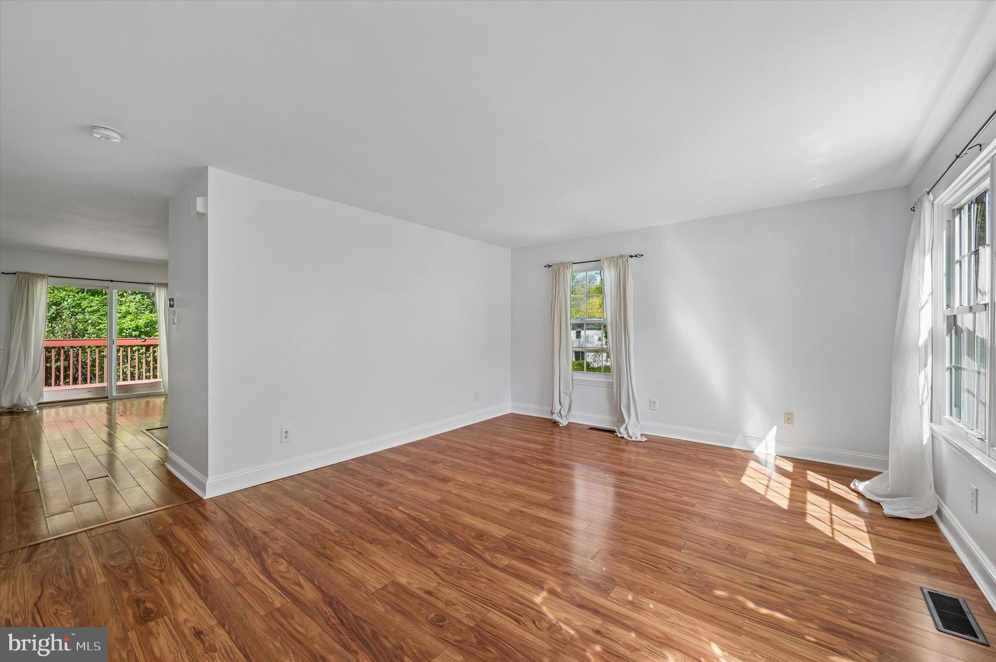 CANTERBURY WOODS - Residential