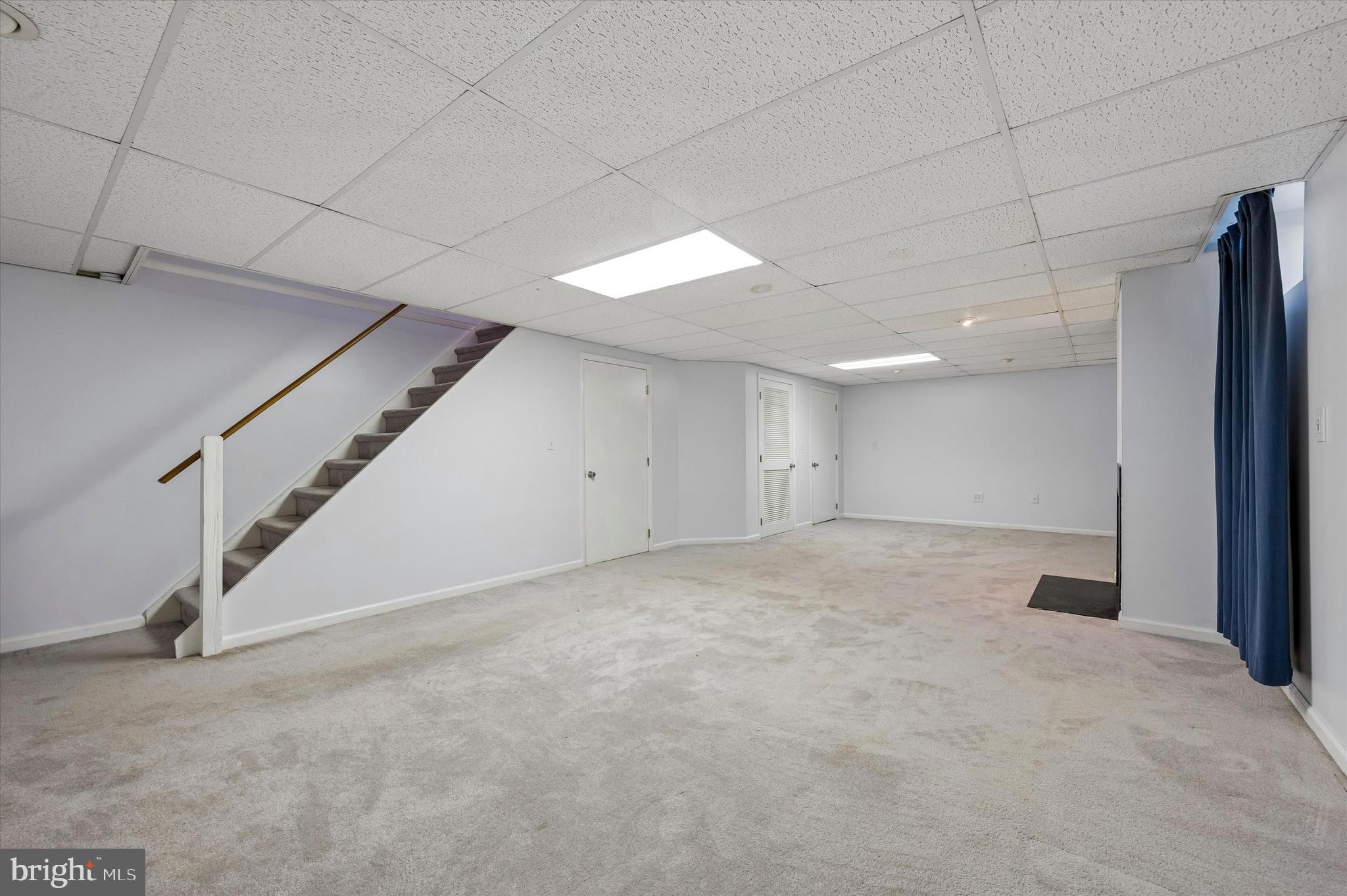 CANTERBURY WOODS - Residential