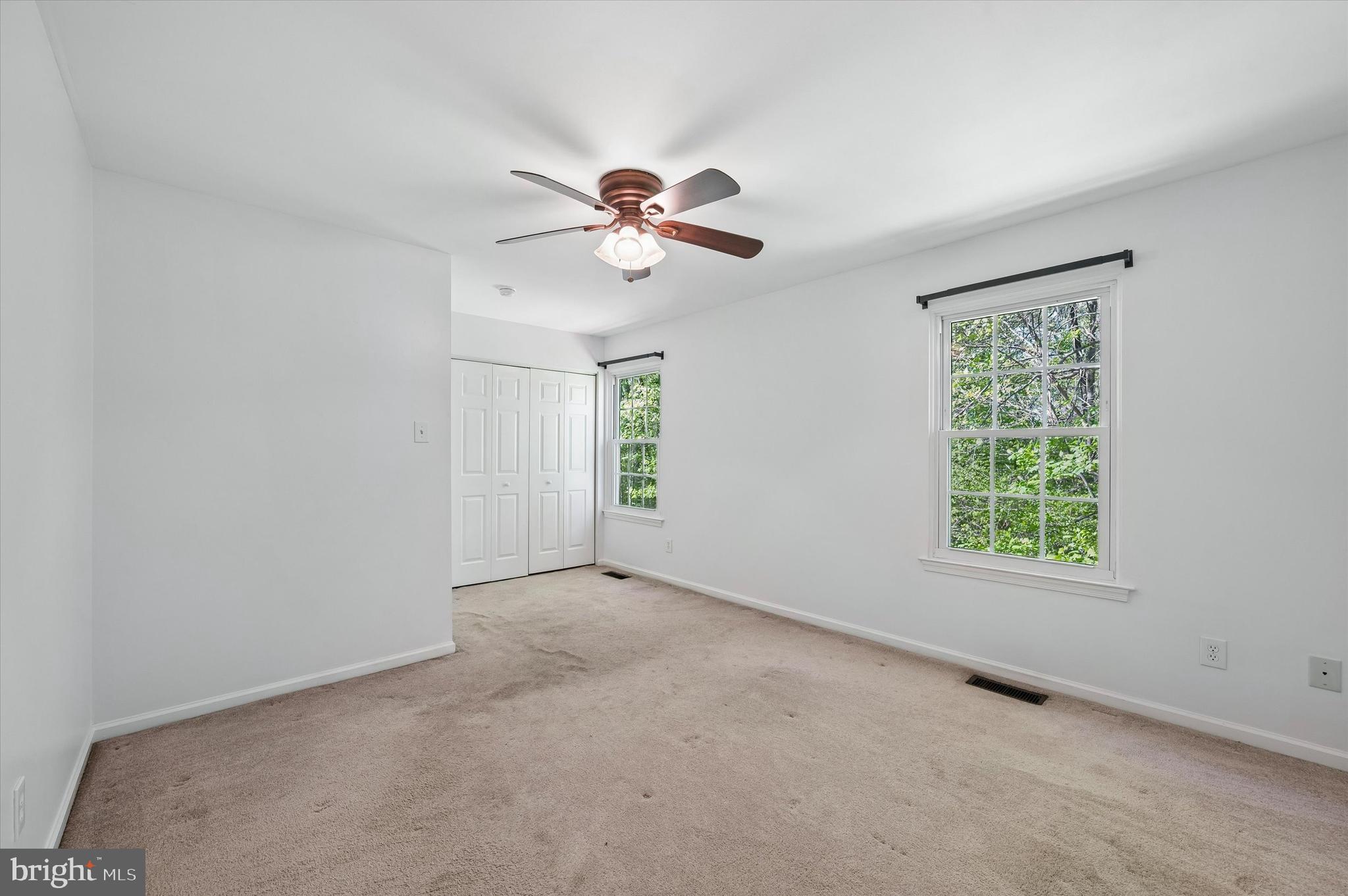 CANTERBURY WOODS - Residential