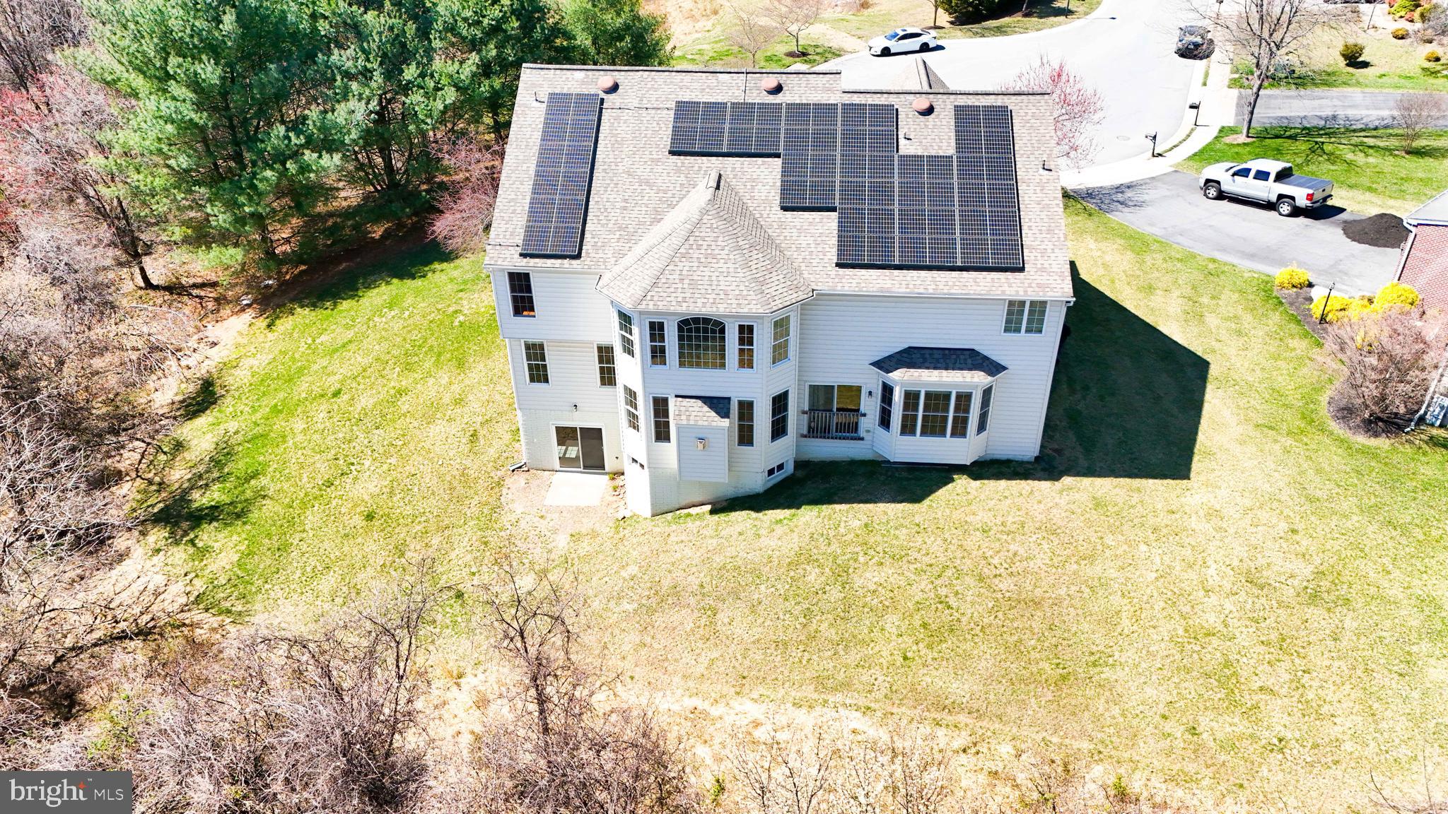 CARLEE MANOR - Residential