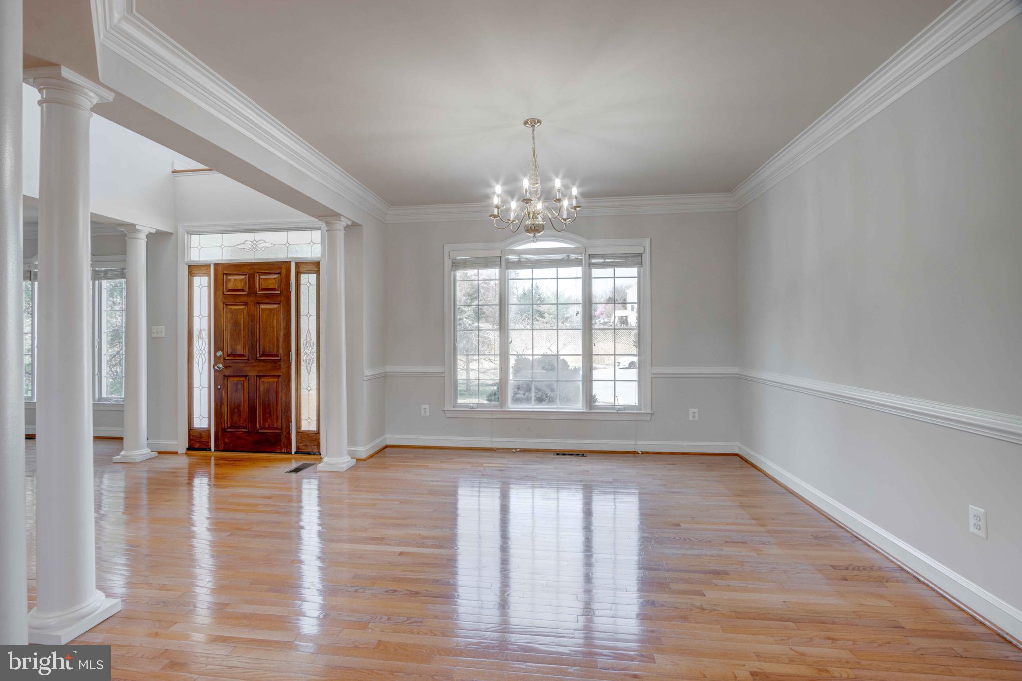 CARLEE MANOR - Residential