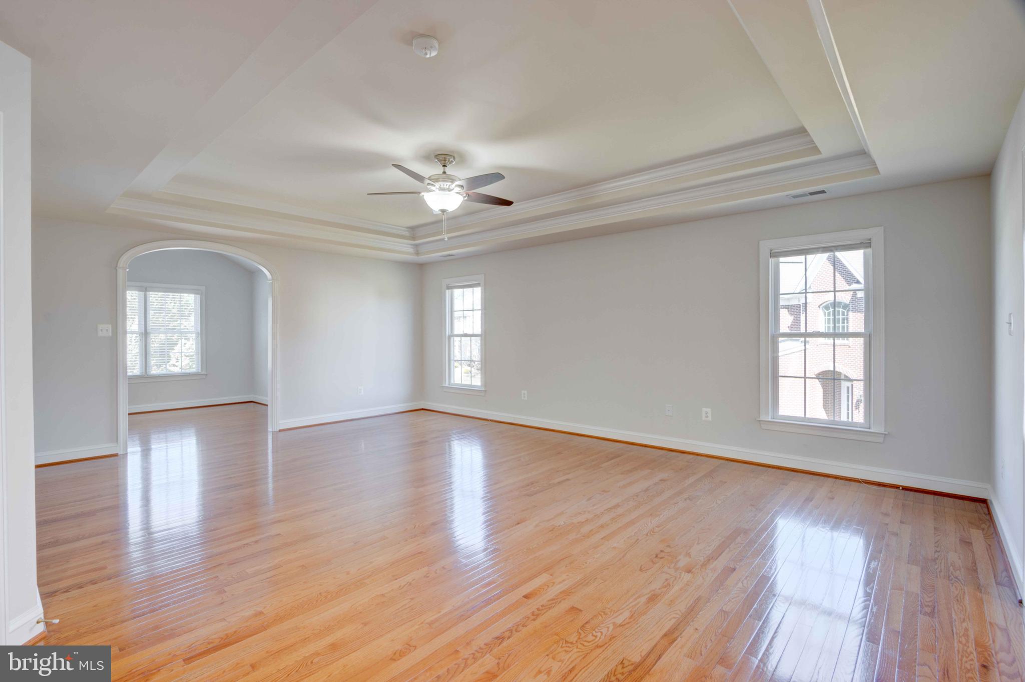 CARLEE MANOR - Residential