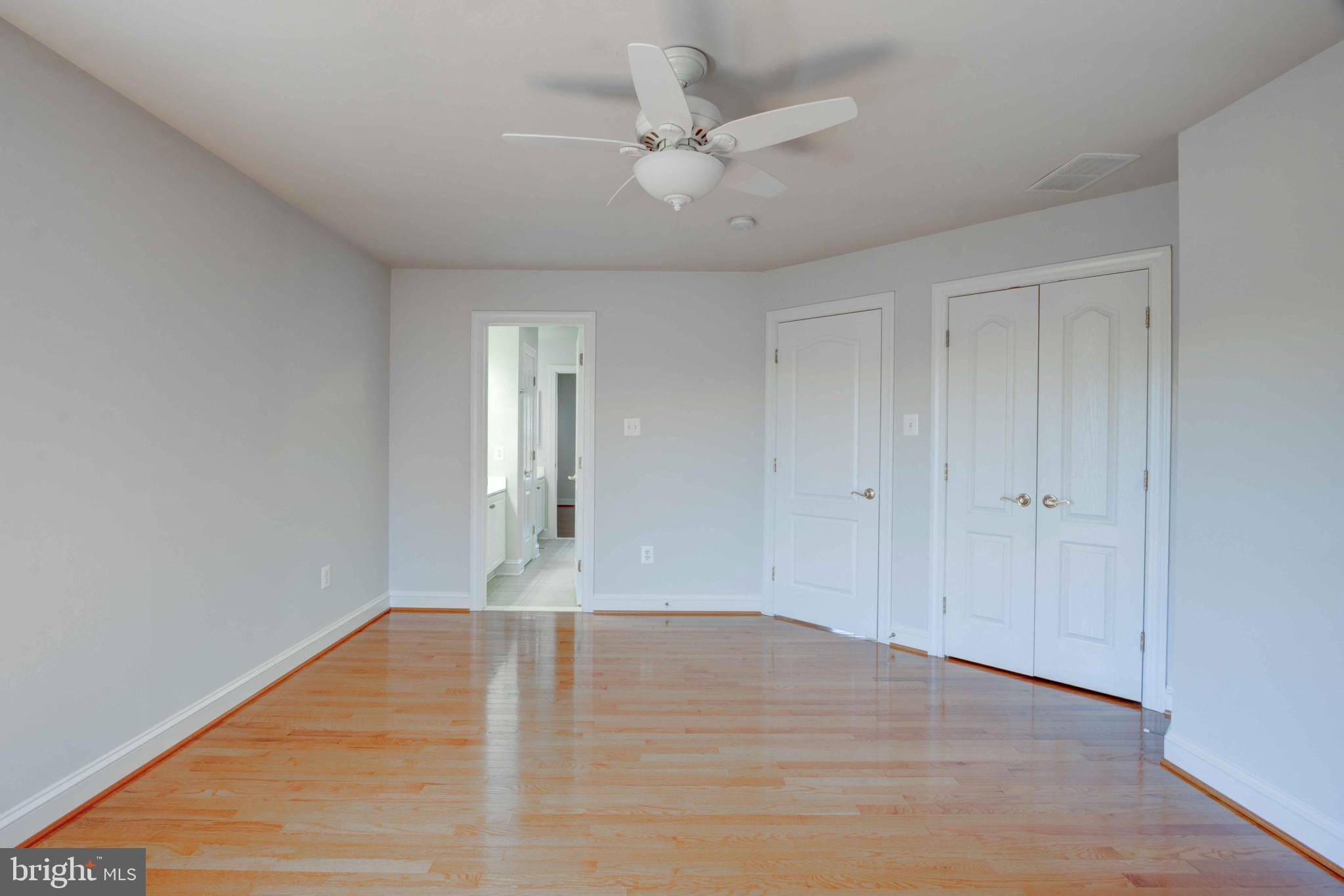 CARLEE MANOR - Residential