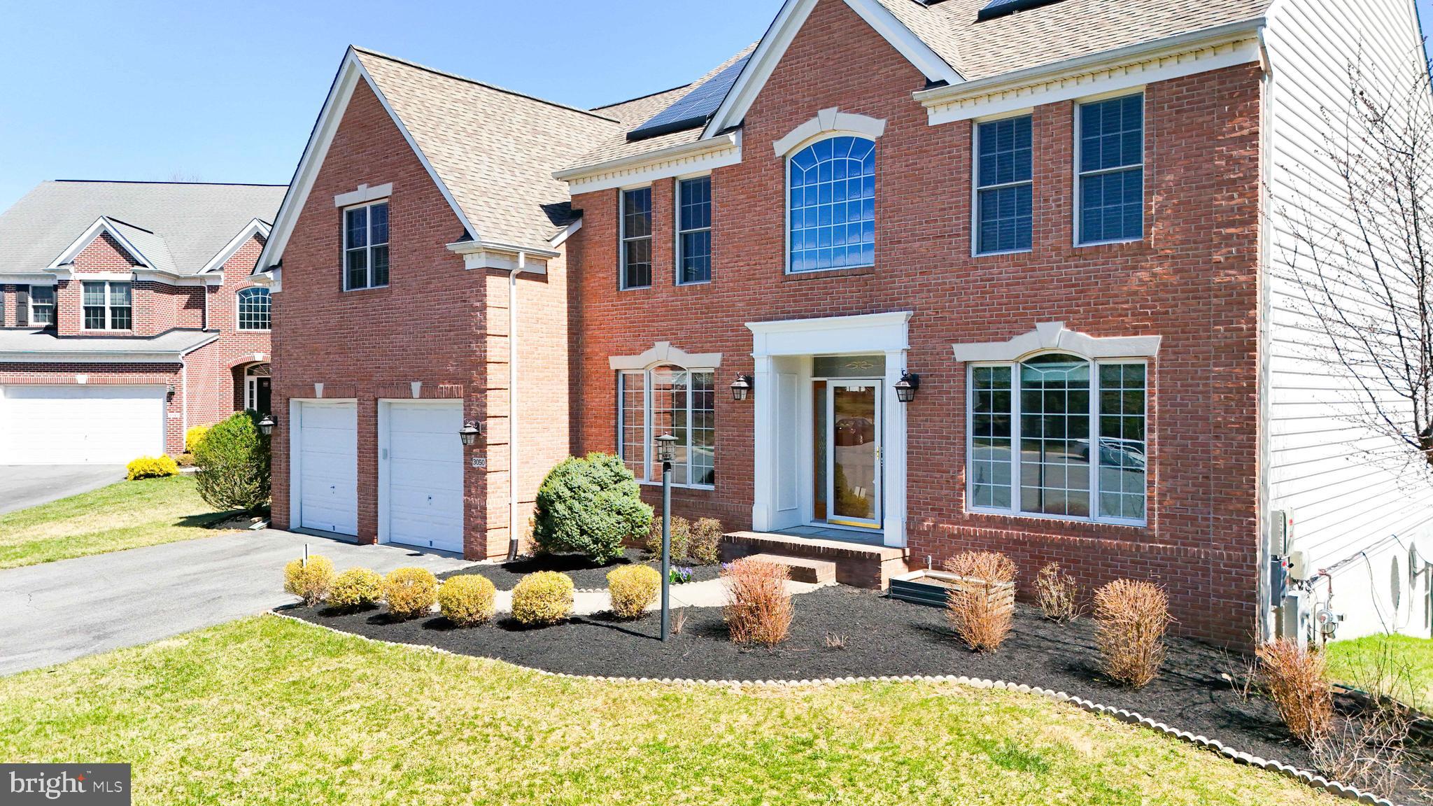 CARLEE MANOR - Residential