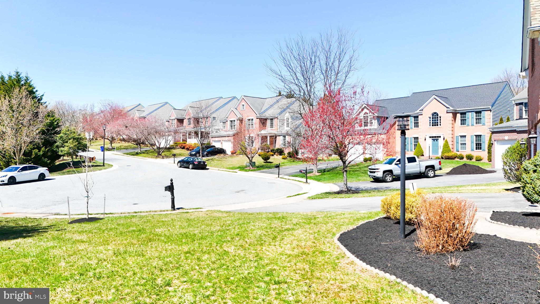 CARLEE MANOR - Residential