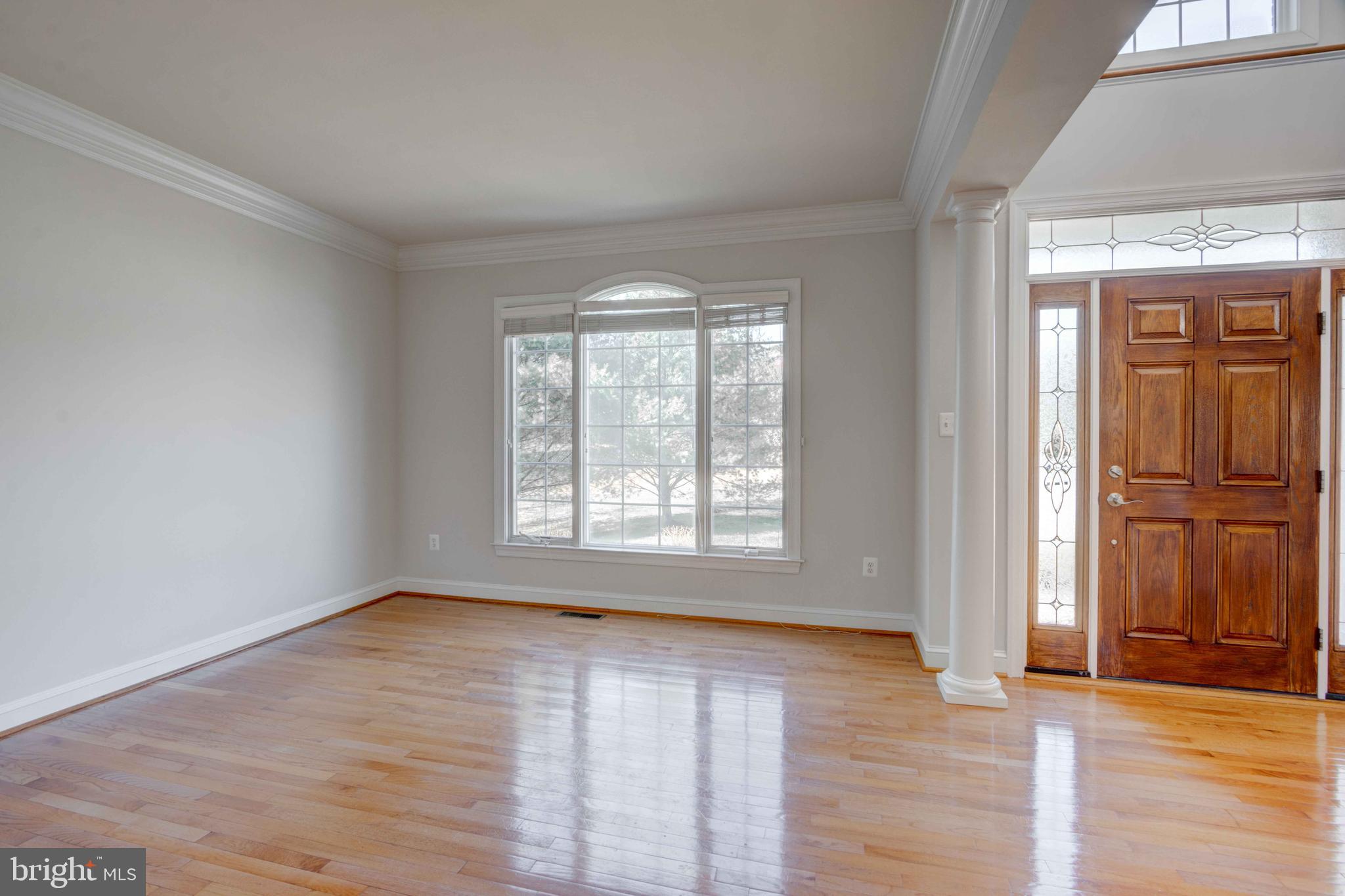 CARLEE MANOR - Residential