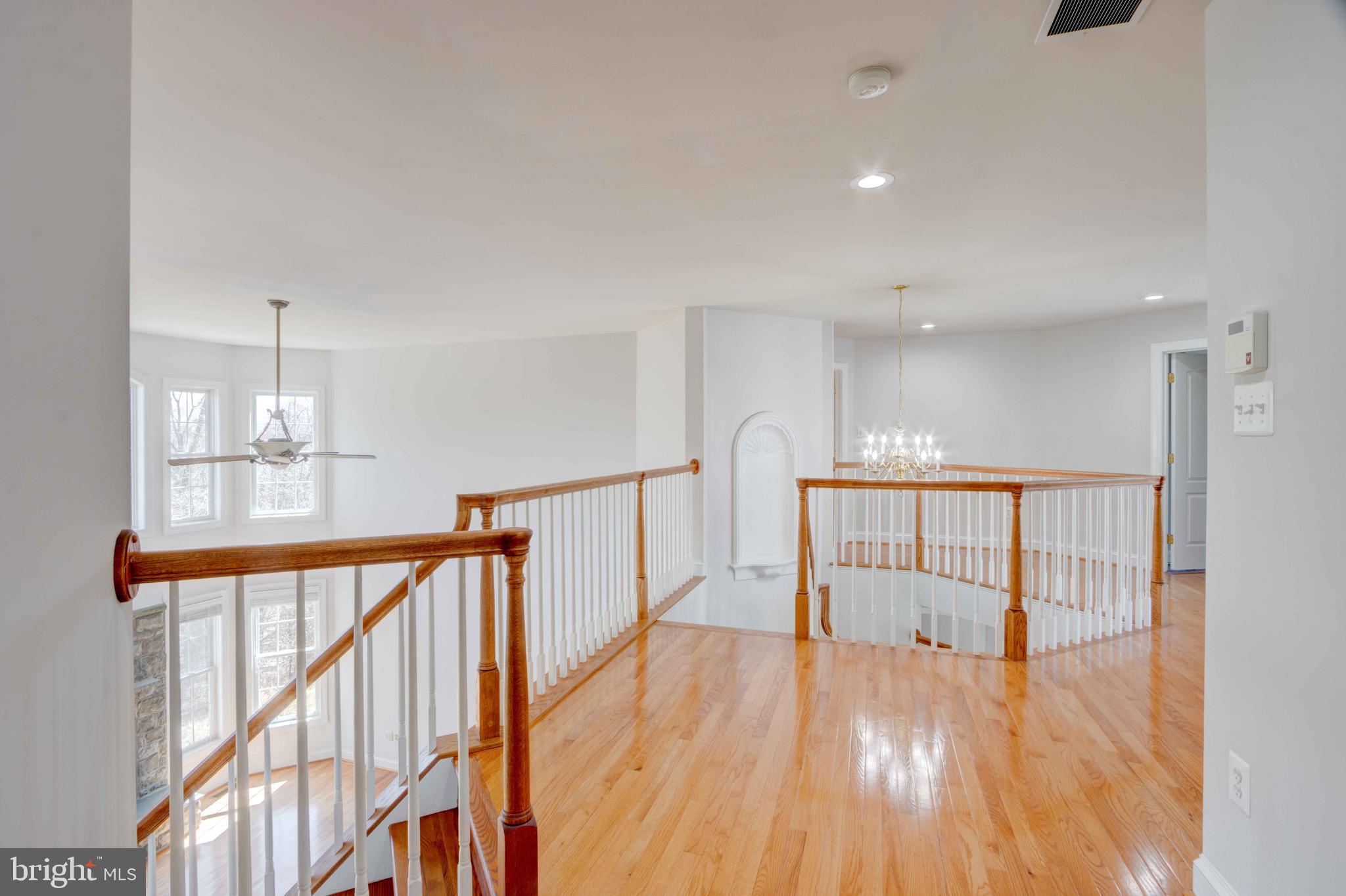 CARLEE MANOR - Residential