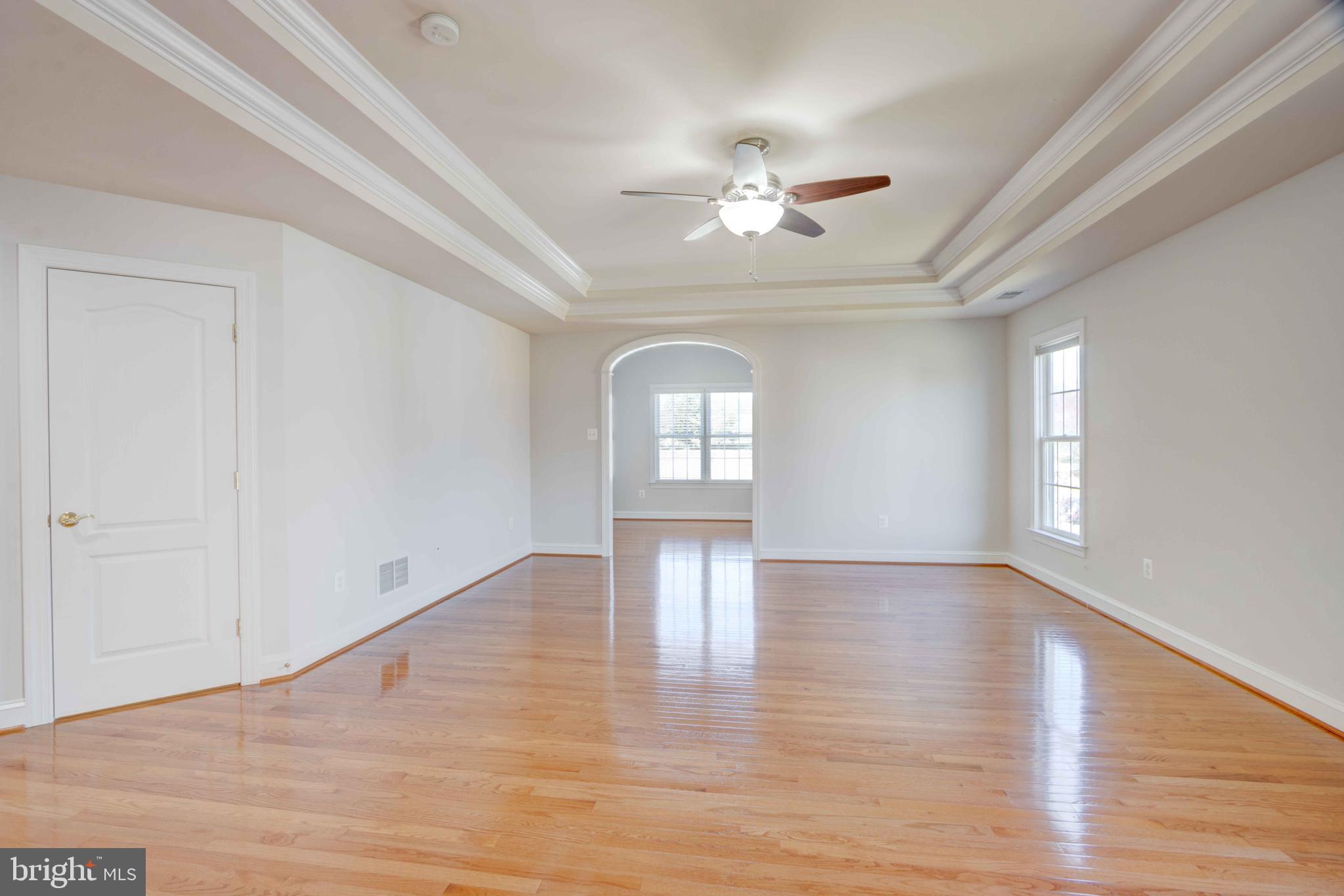 CARLEE MANOR - Residential