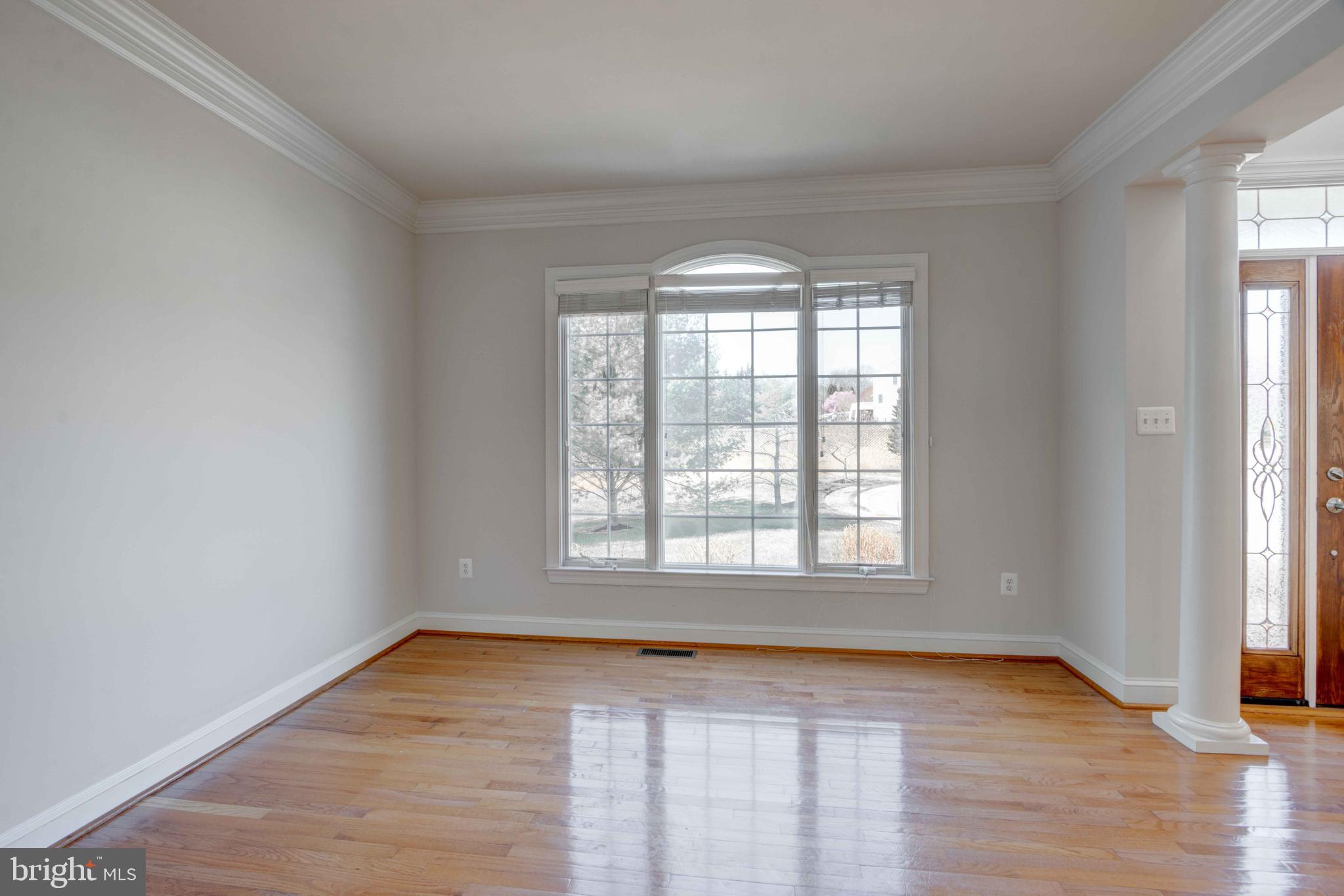 CARLEE MANOR - Residential