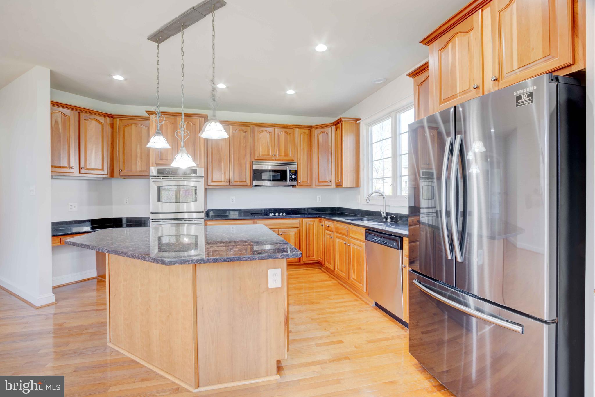 CARLEE MANOR - Residential