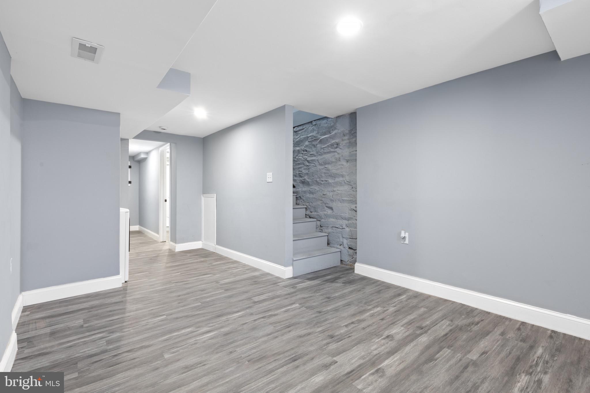 OLIVER - Residential