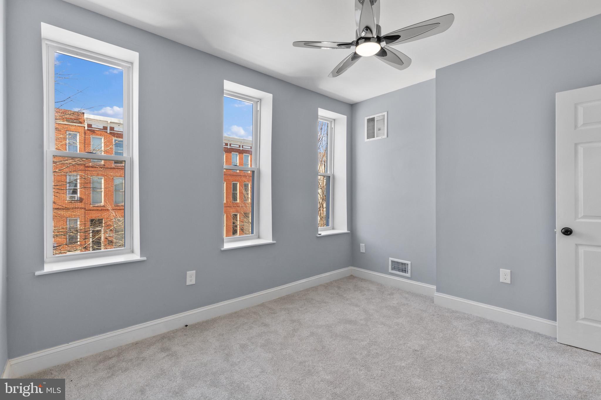 OLIVER - Residential