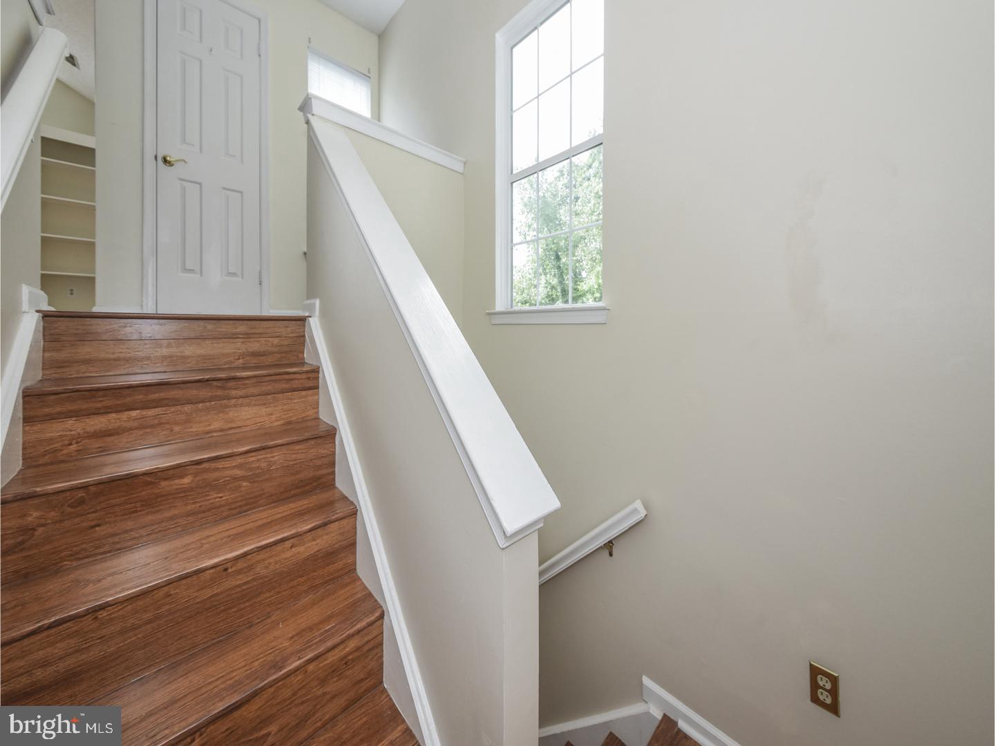 514 CEDAR HOLLOW DRIVE 60