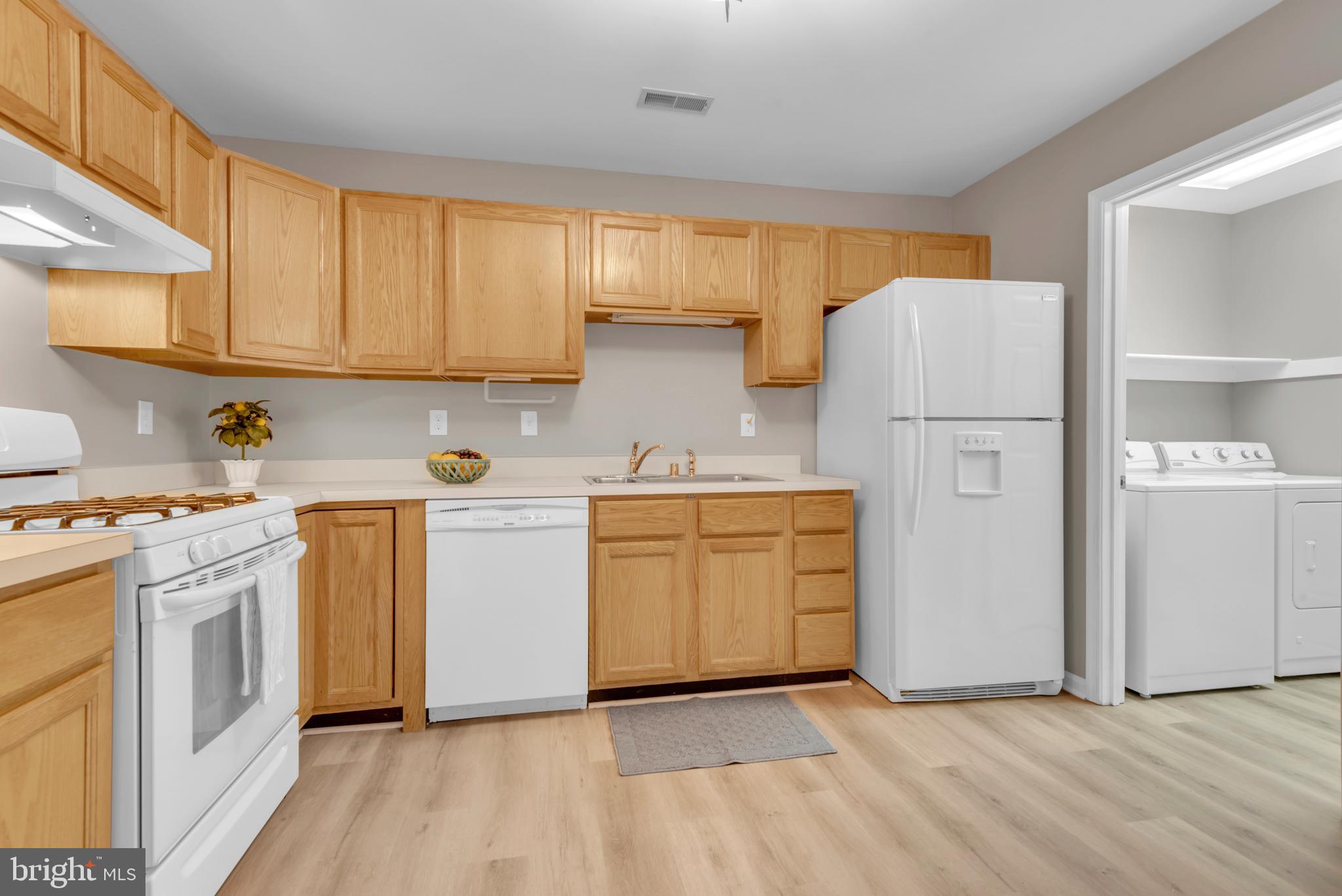 HERITAGE HARBOUR - Residential