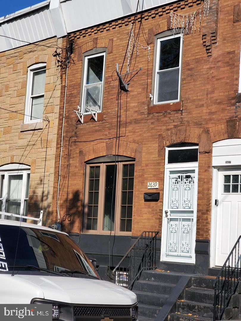 GRAYS FERRY - Residential Lease