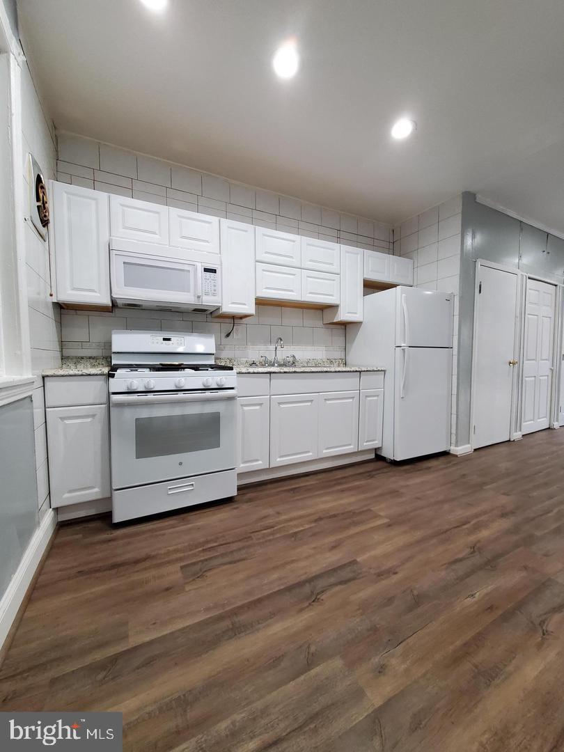 GRAYS FERRY - Residential Lease