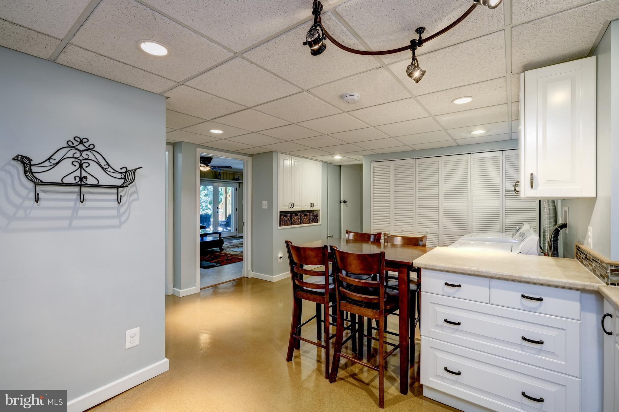 AURORA HILLS - Residential