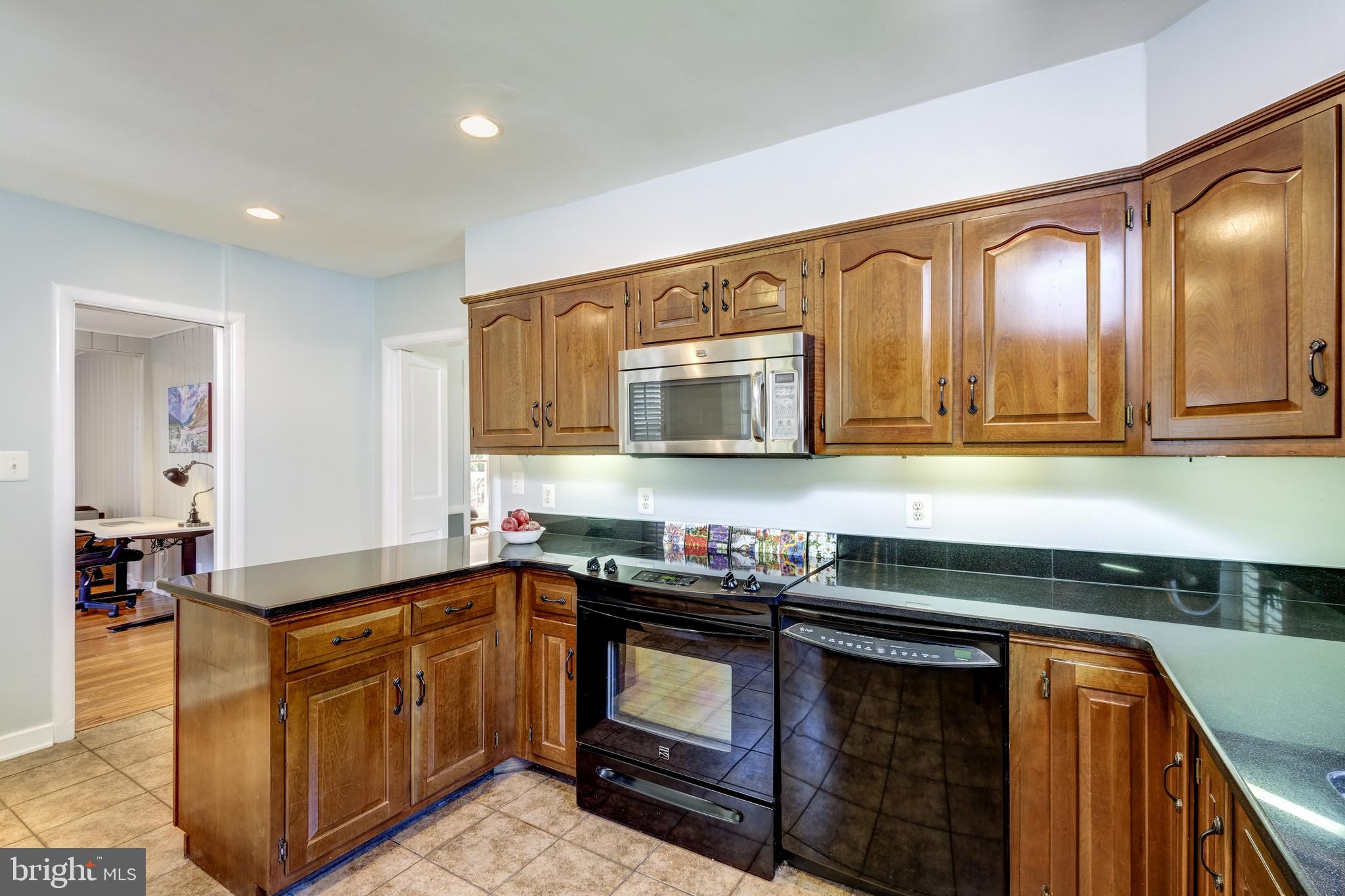 AURORA HILLS - Residential