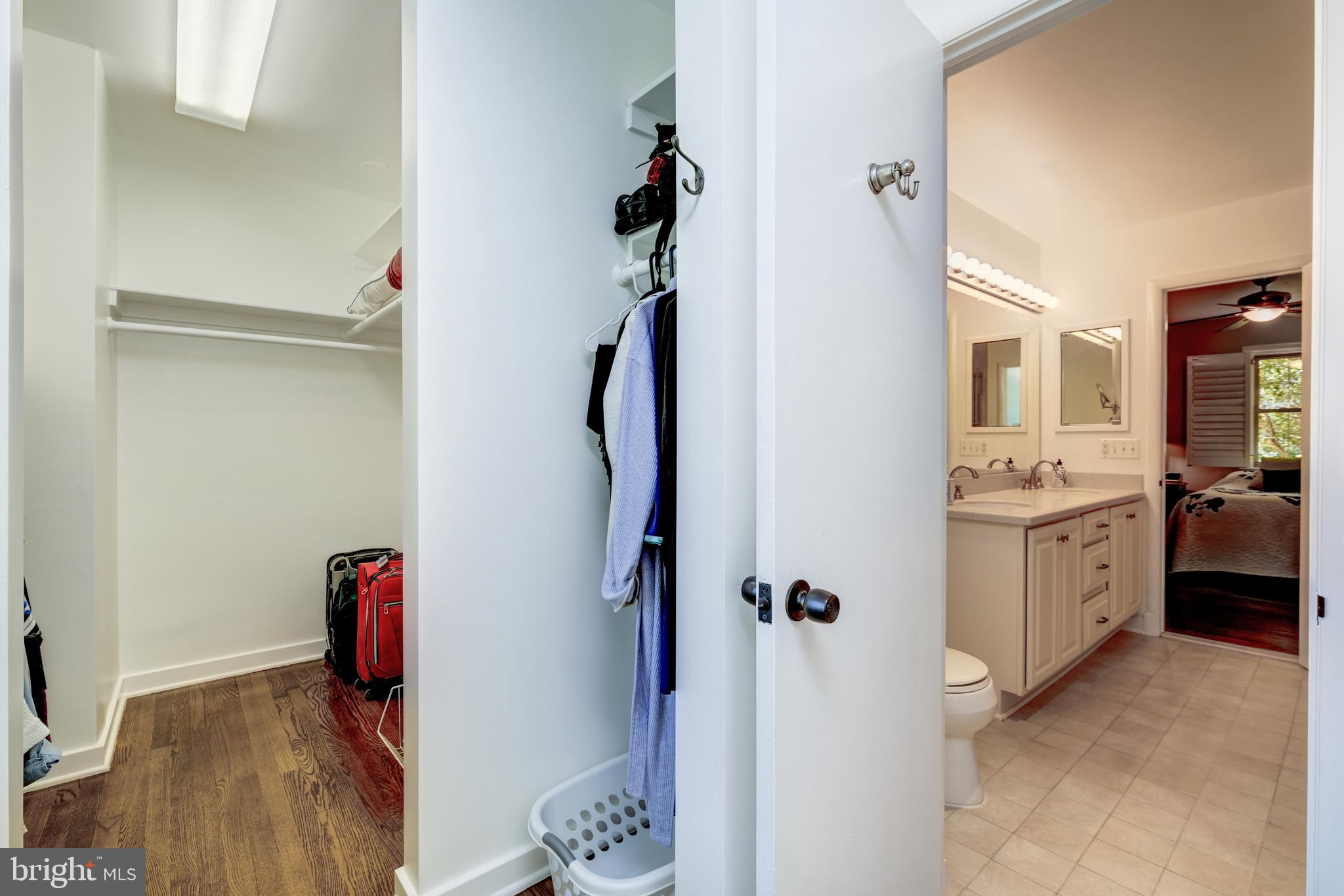 AURORA HILLS - Residential