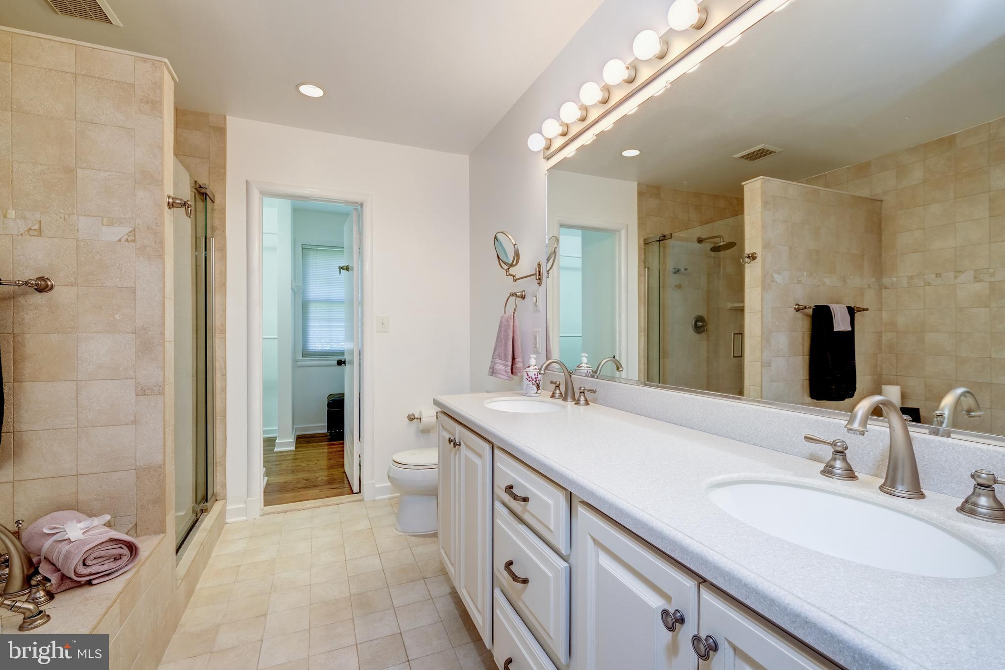 AURORA HILLS - Residential