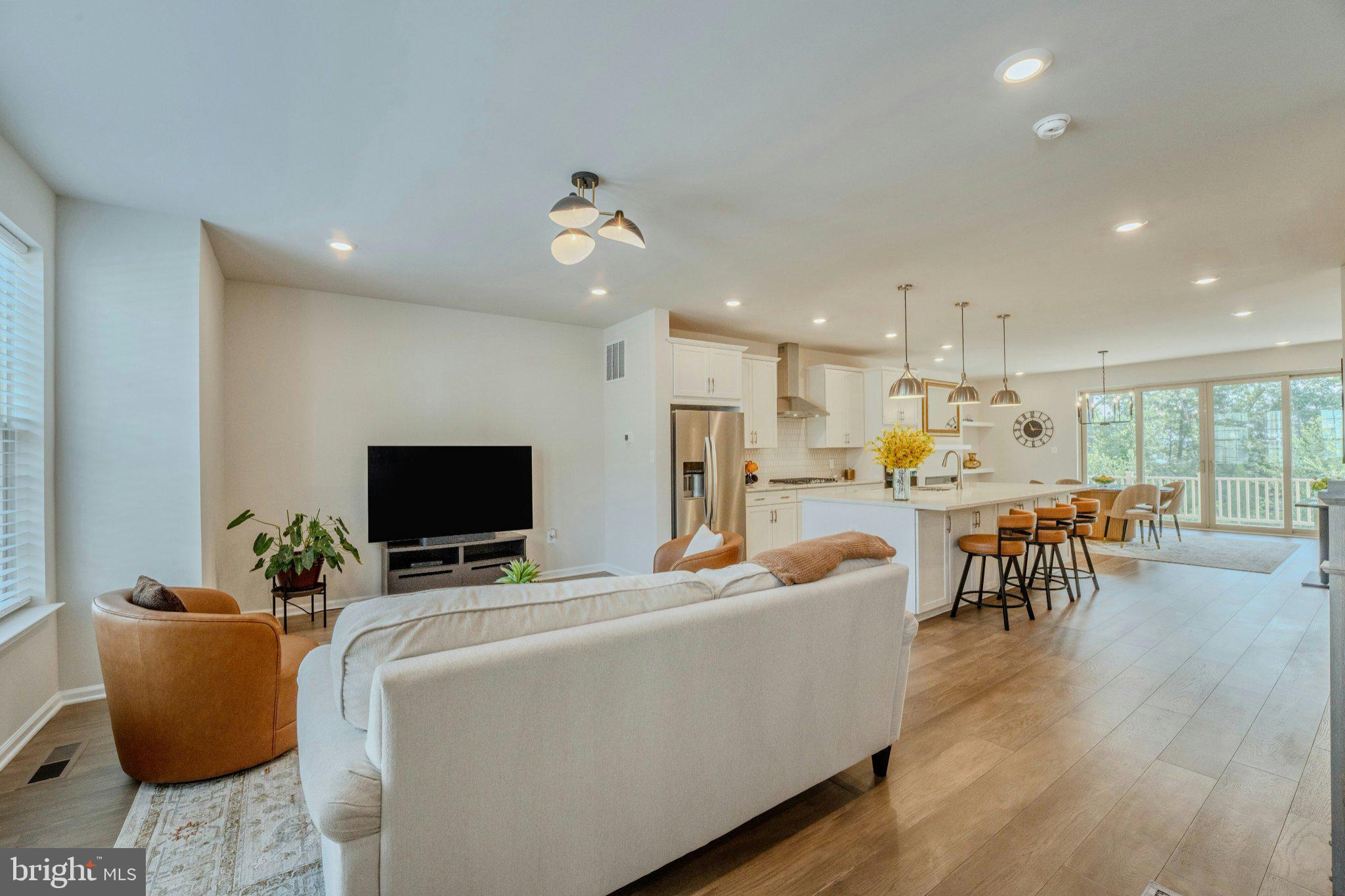1629 FIELD SPARROW TERRACE NE