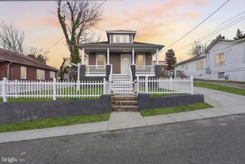 Homes For Sale - 1126 Jansen Avenue<br/> CAPITOL HEIGHTS, MD 20743