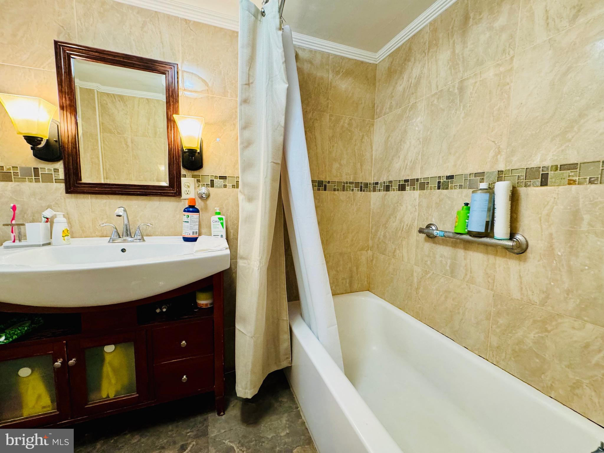 NORTHEAST READING - Residential