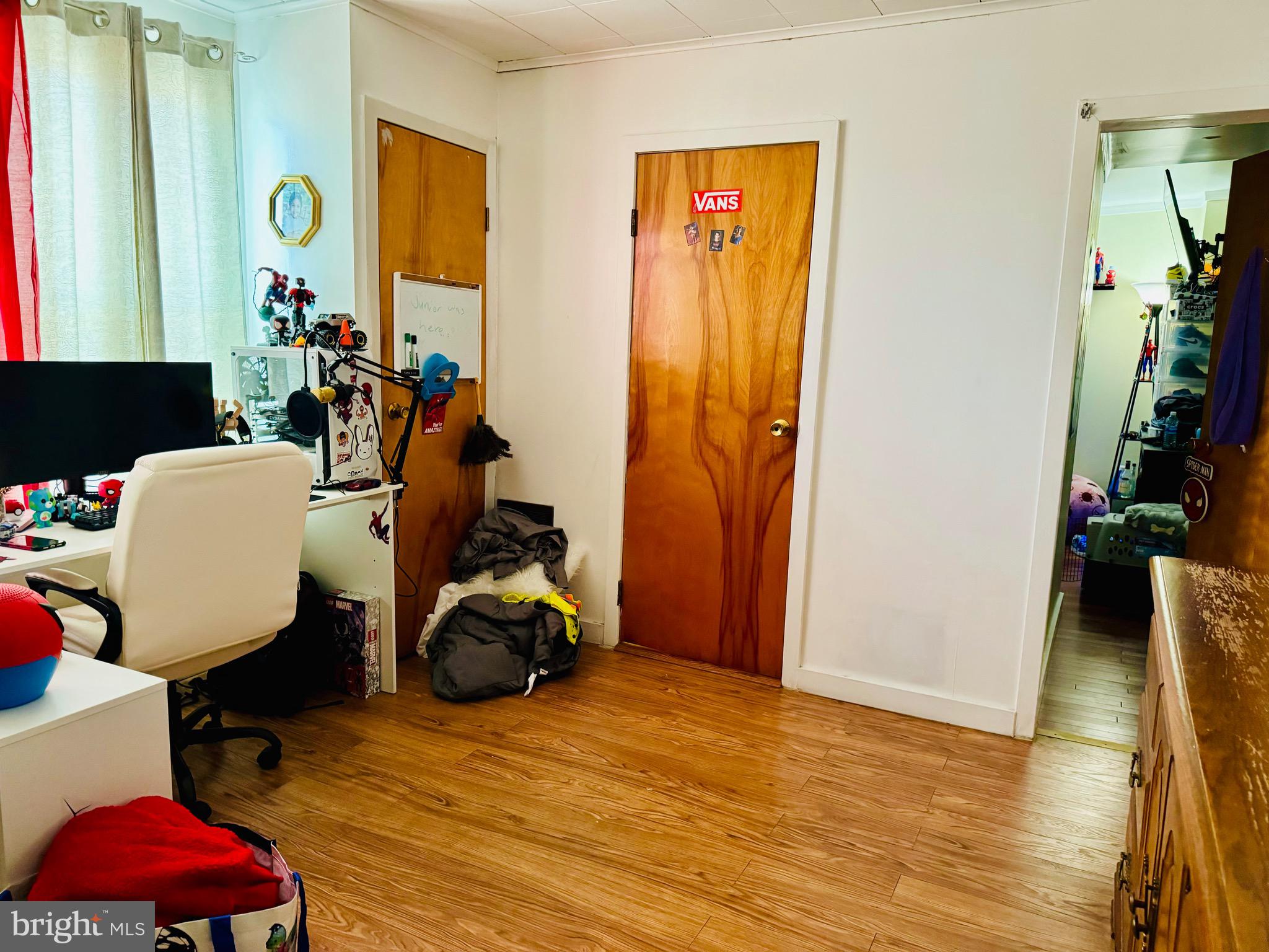 NORTHEAST READING - Residential