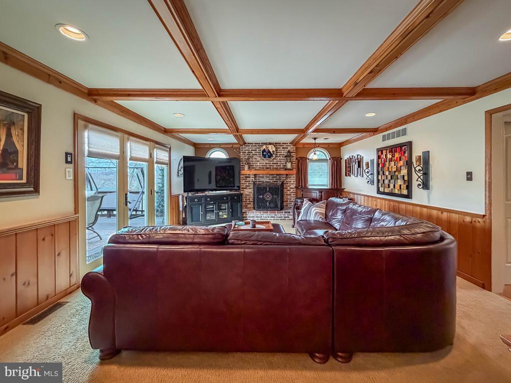 SWEETWATER FARMS - Residential