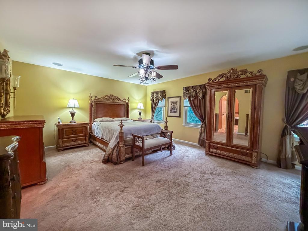 SWEETWATER FARMS - Residential