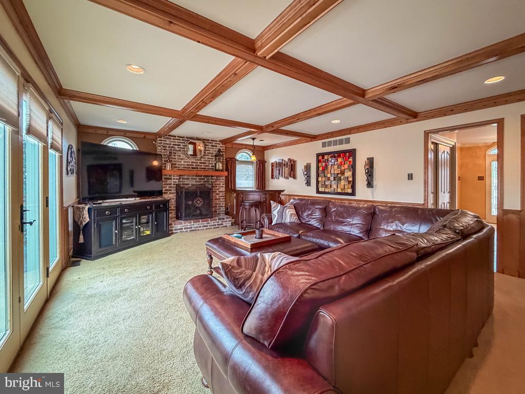 SWEETWATER FARMS - Residential