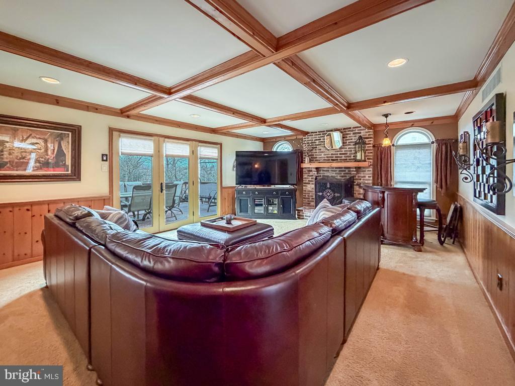 SWEETWATER FARMS - Residential