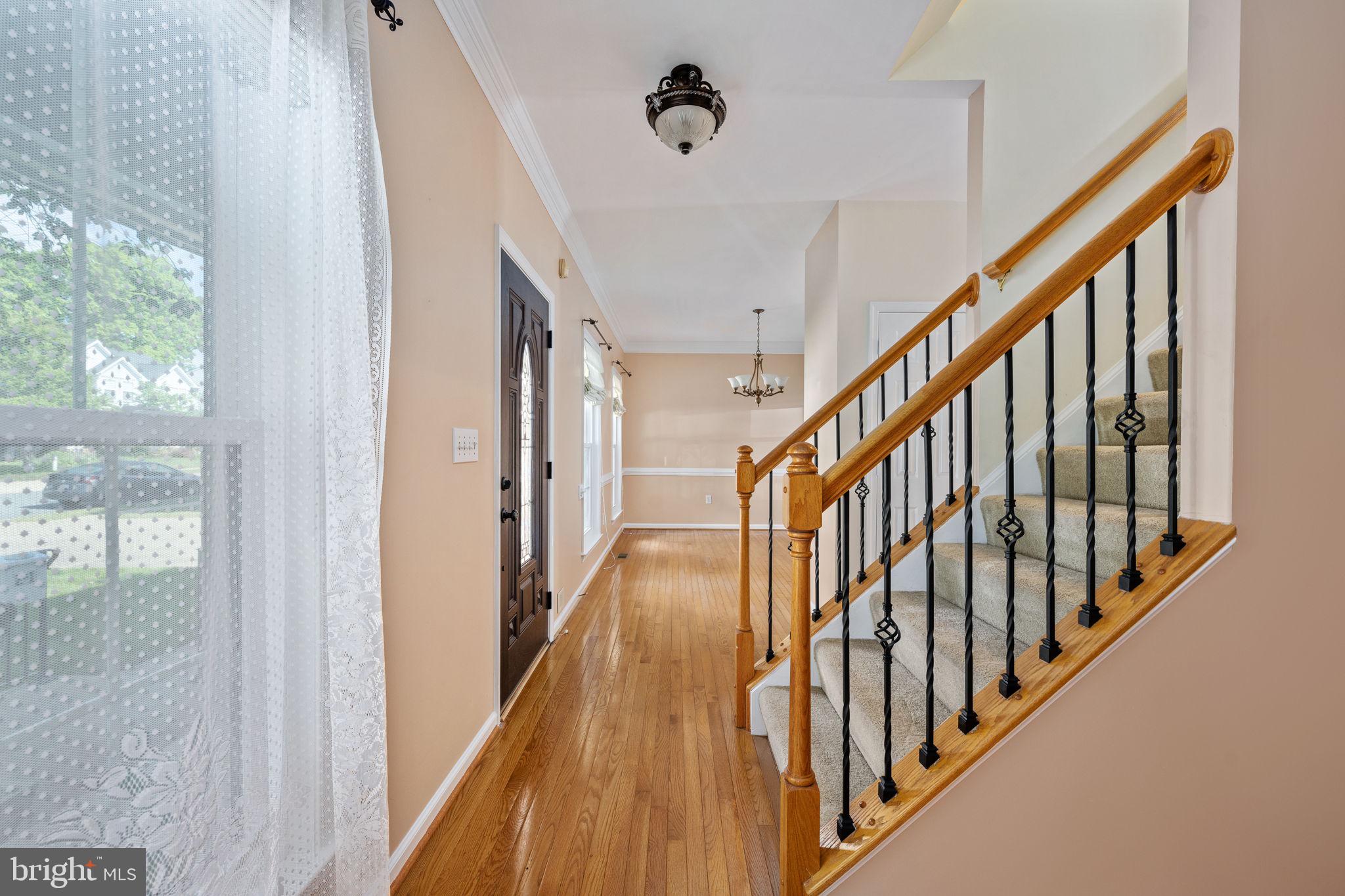 HAMPTON OAKS - Residential