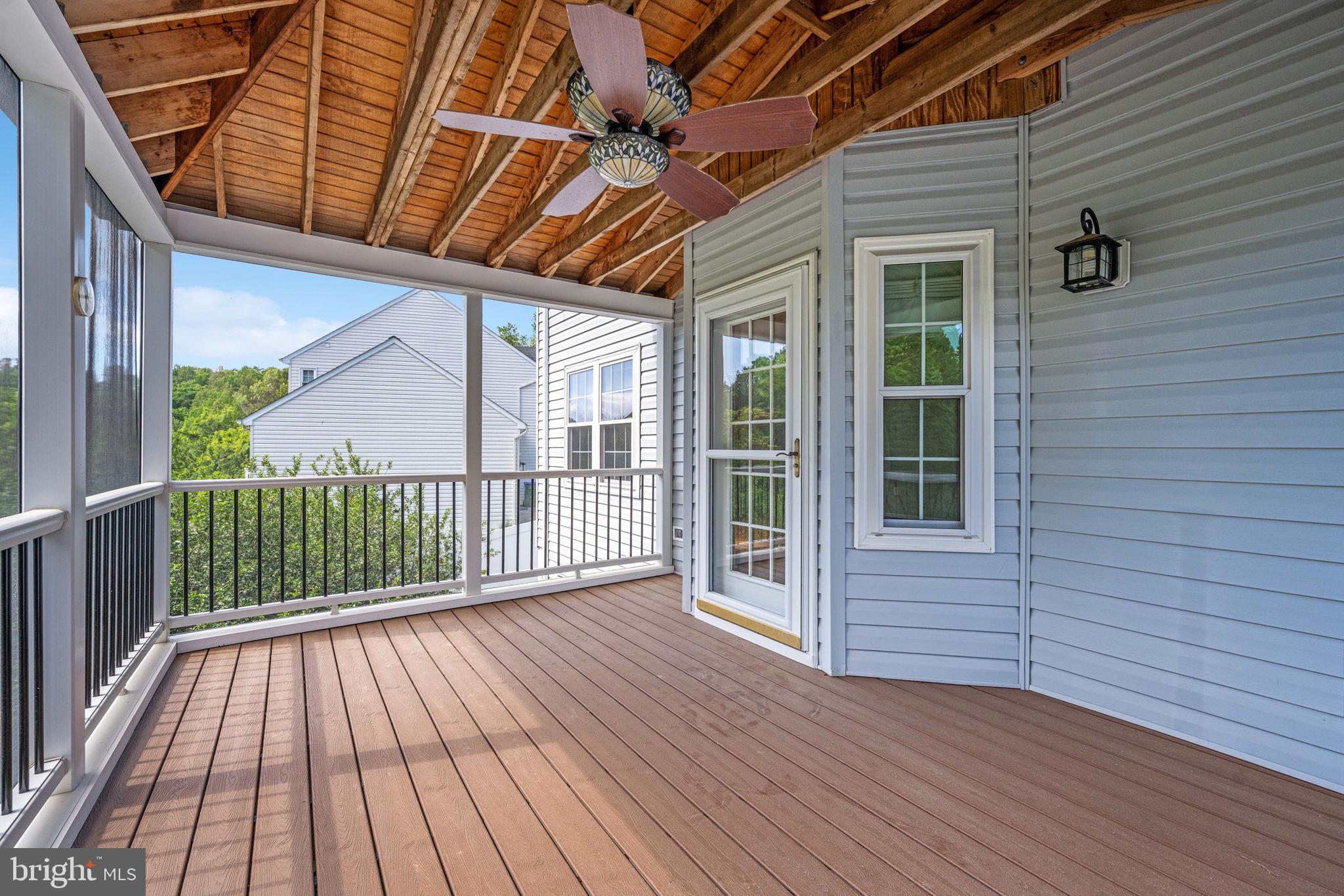 HAMPTON OAKS - Residential