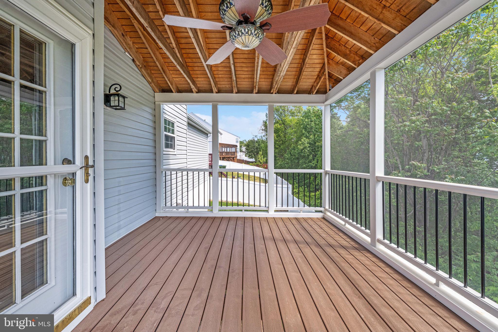 HAMPTON OAKS - Residential