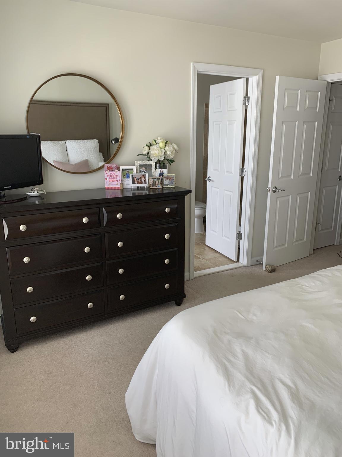 EAST GATE - Residential Lease