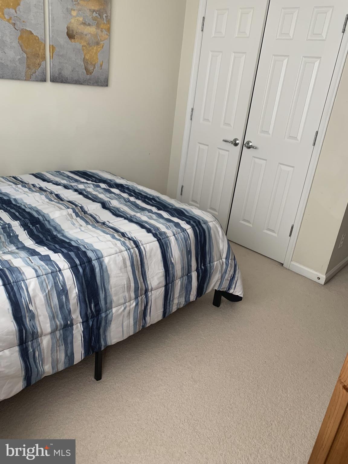 EAST GATE - Residential Lease