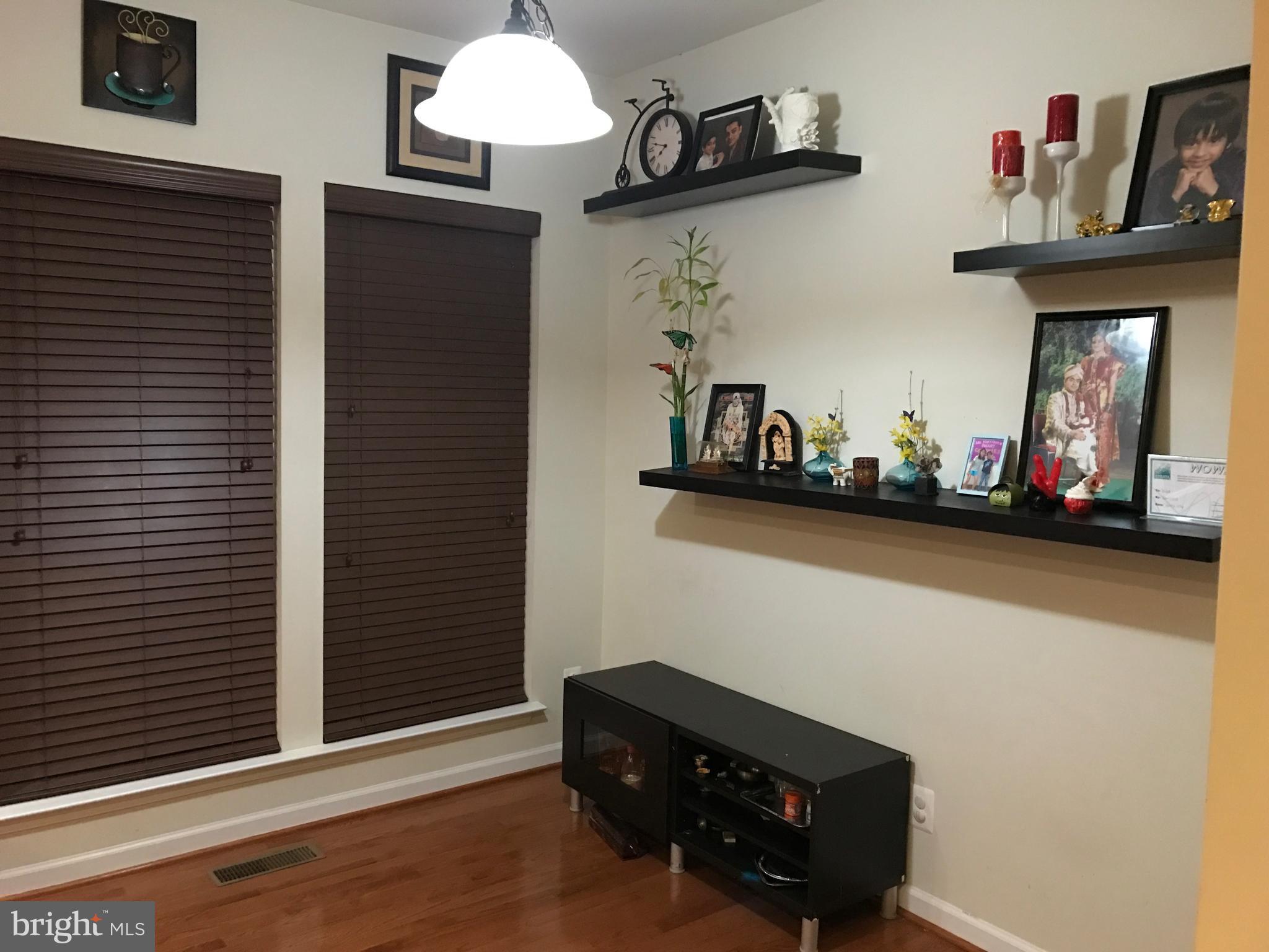 EAST GATE - Residential Lease