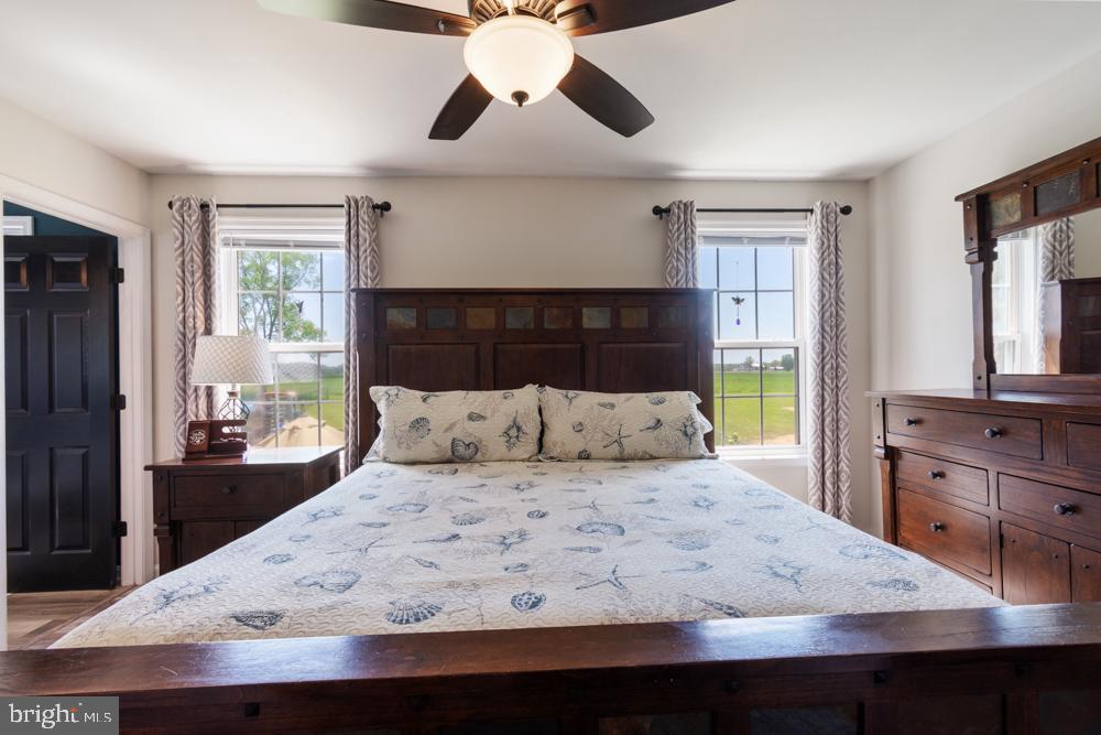 LAKE HERITAGE - Residential