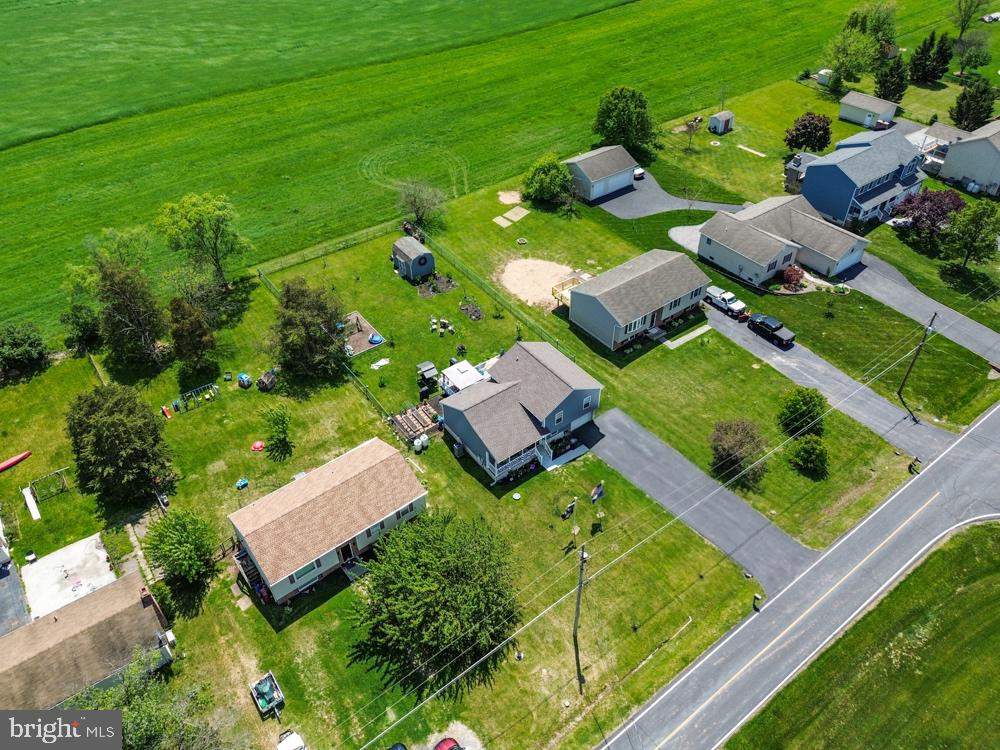LAKE HERITAGE - Residential