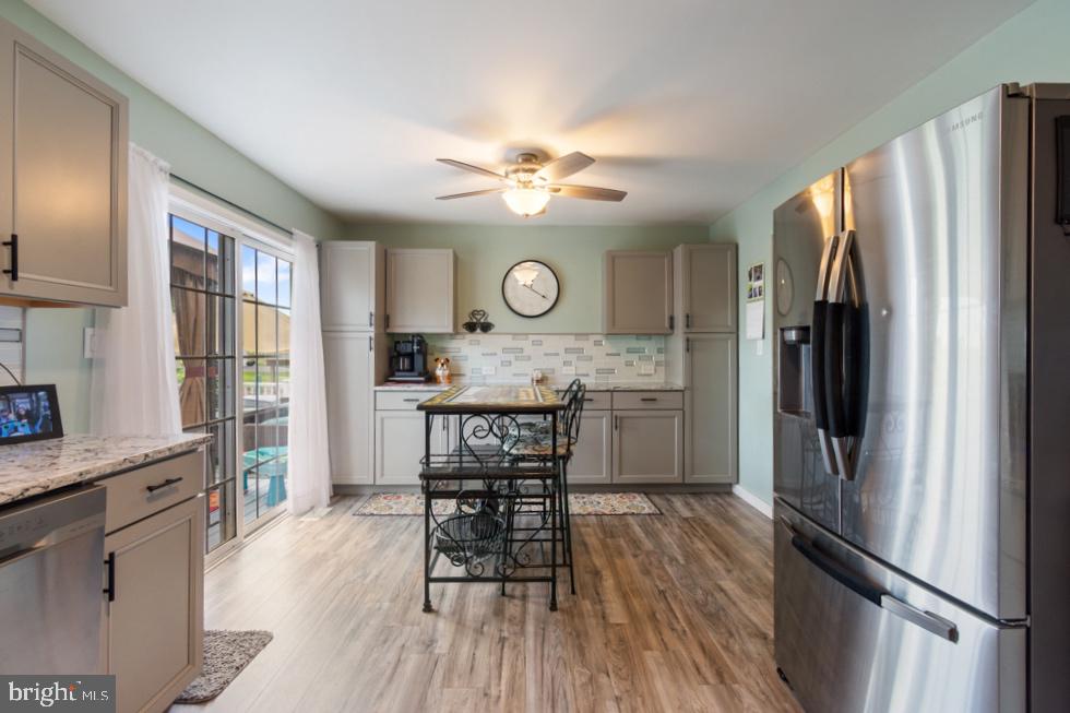 LAKE HERITAGE - Residential