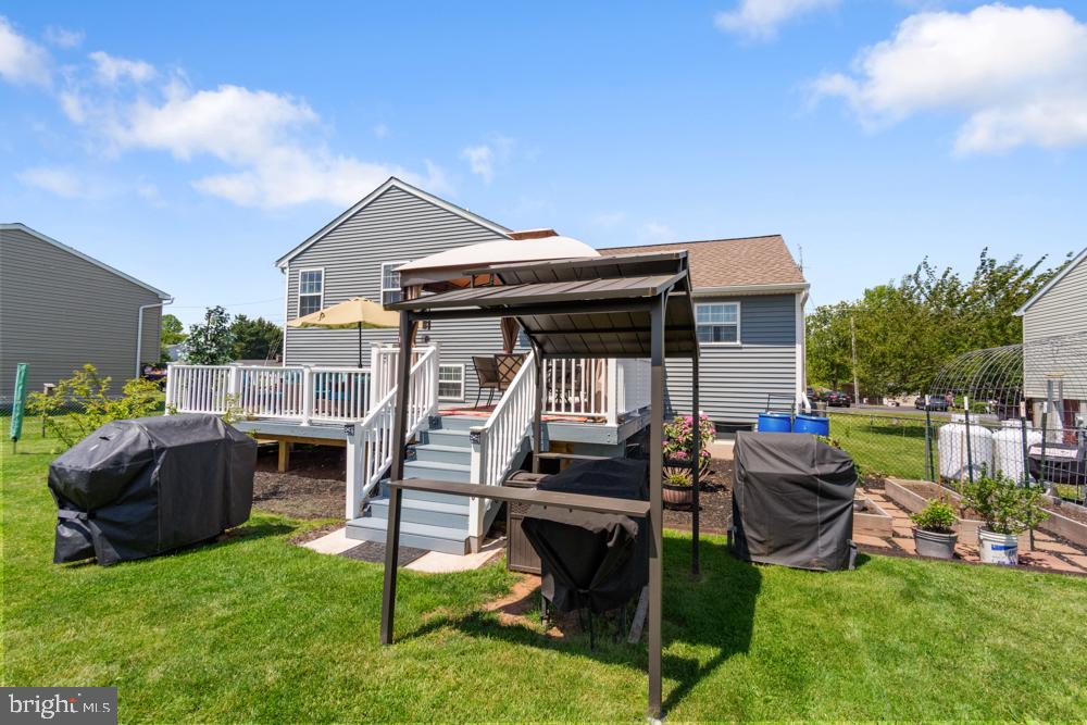 LAKE HERITAGE - Residential