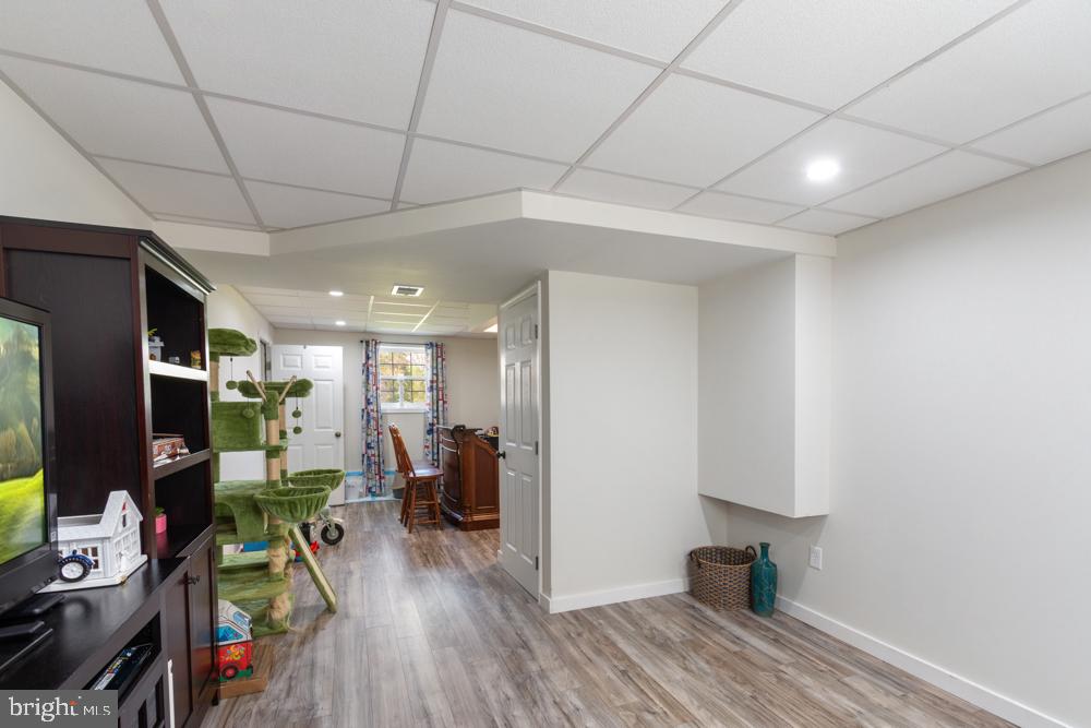LAKE HERITAGE - Residential
