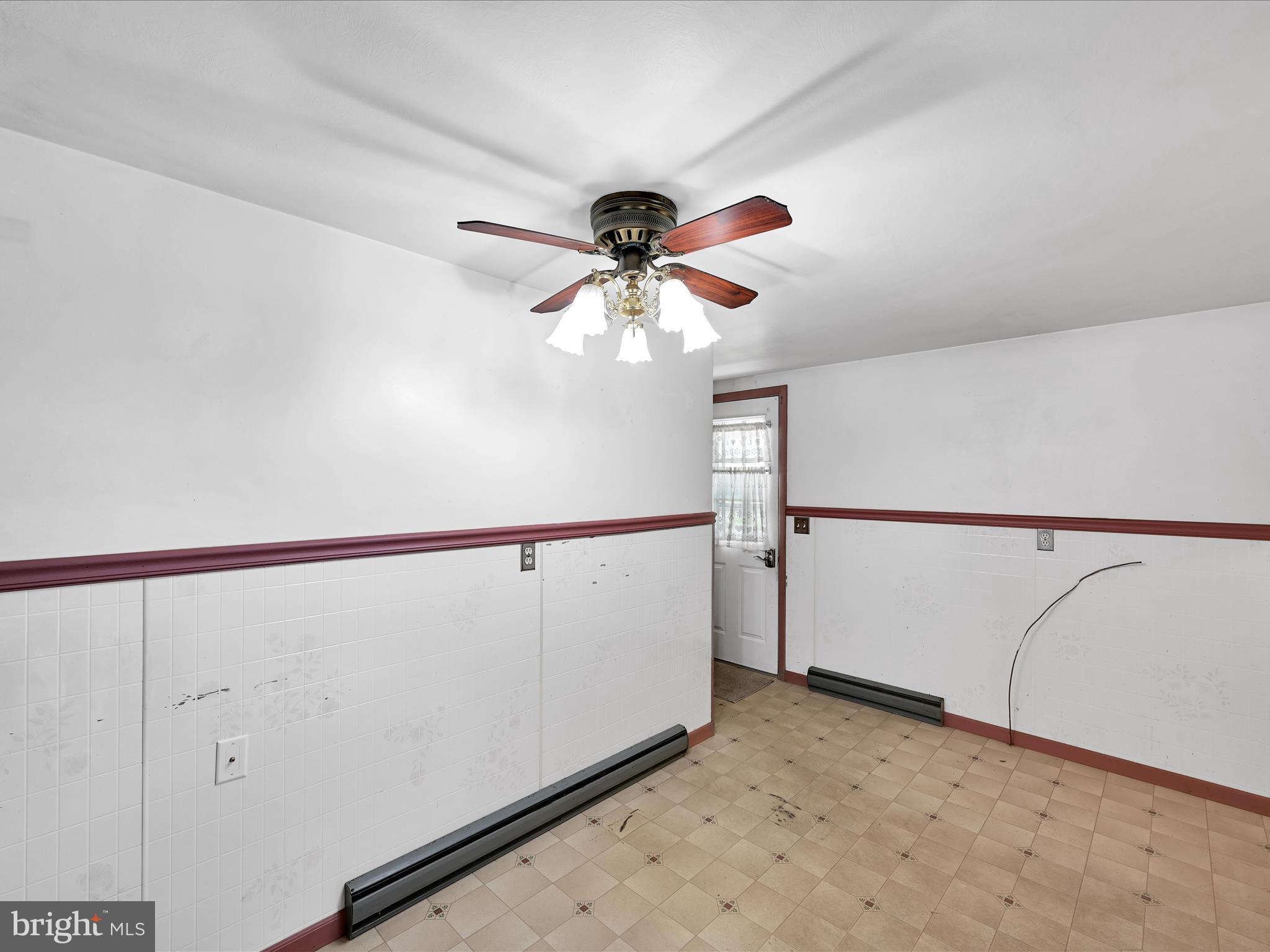 HILLCREST VIEW - Residential