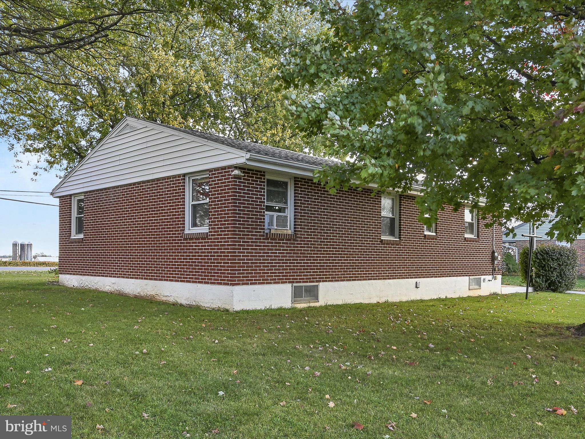 HILLCREST VIEW - Residential