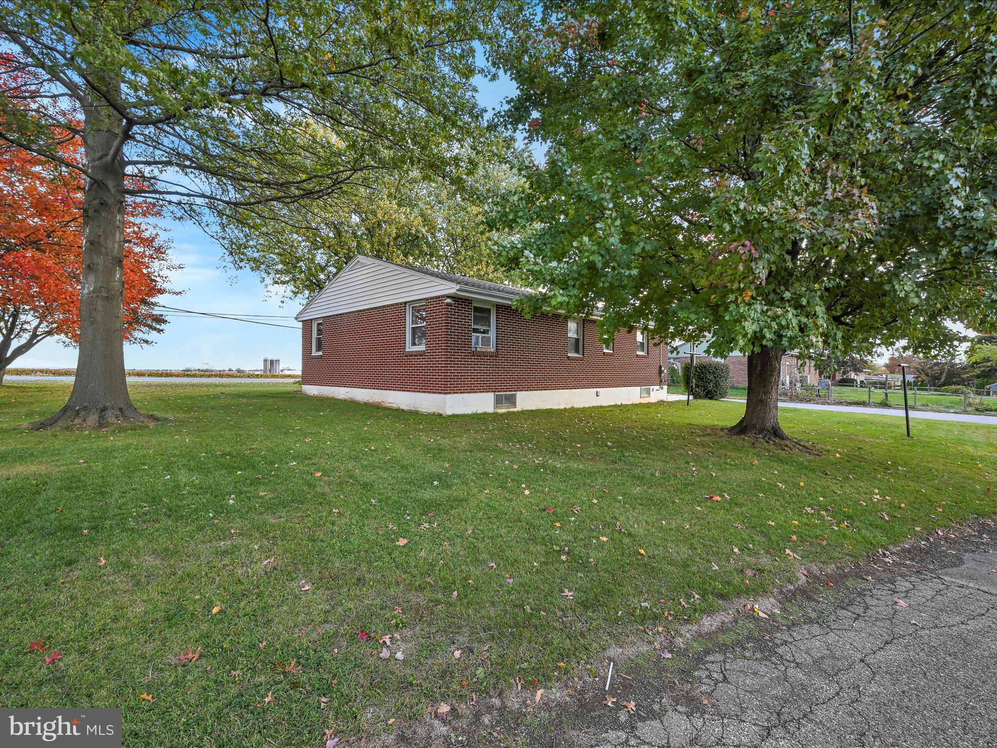 HILLCREST VIEW - Residential