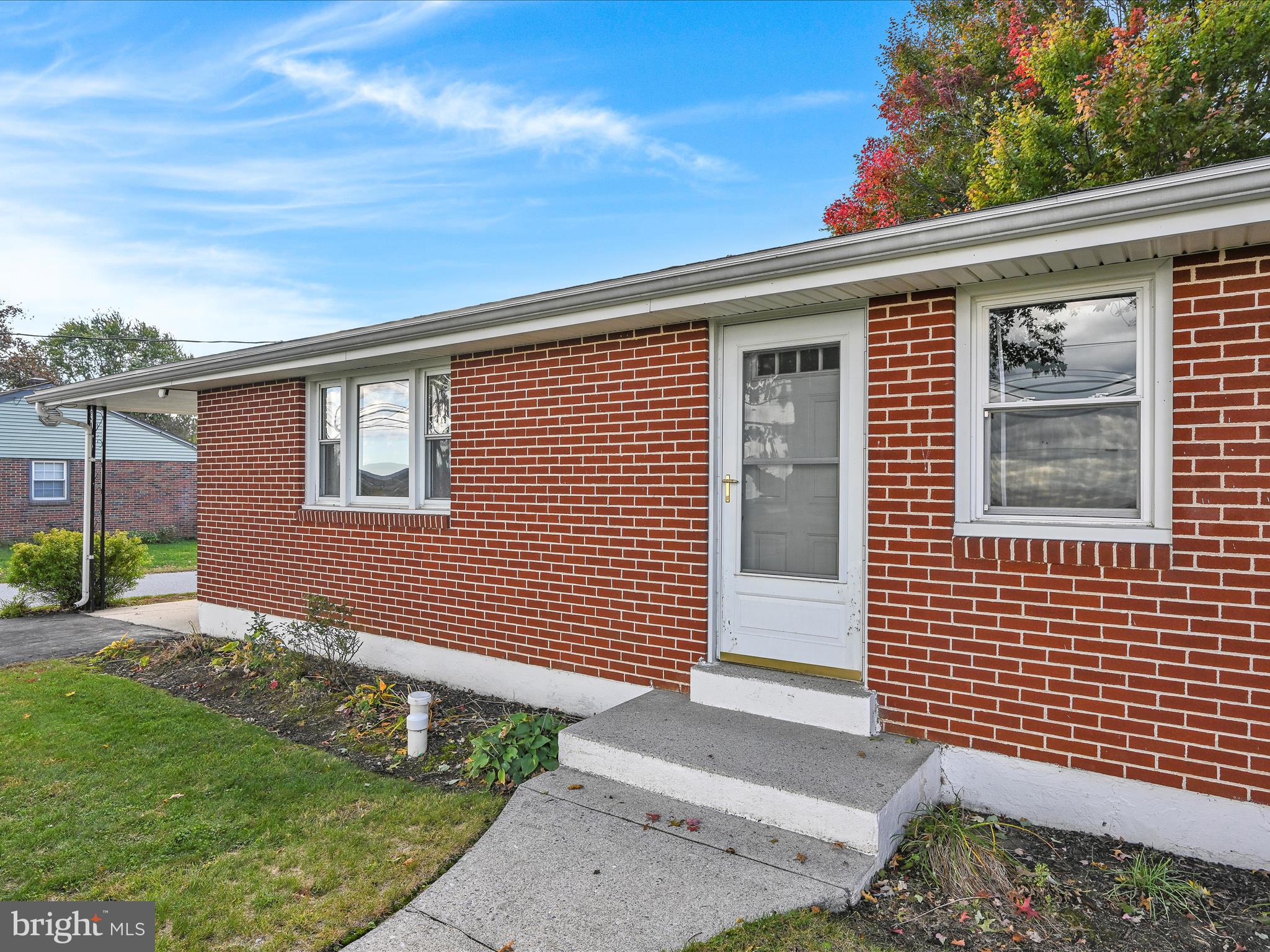 HILLCREST VIEW - Residential